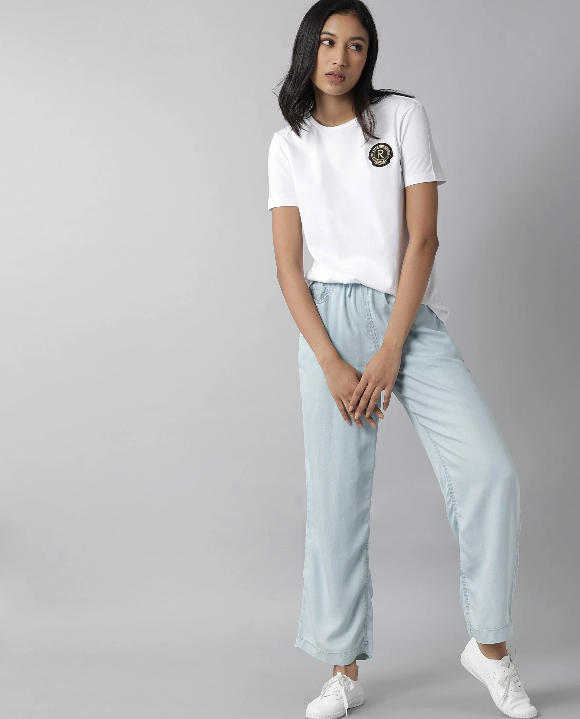 Rareism Women's Lipo Blue Tencel Plain Ankle Length Relaxed Fit Trouser