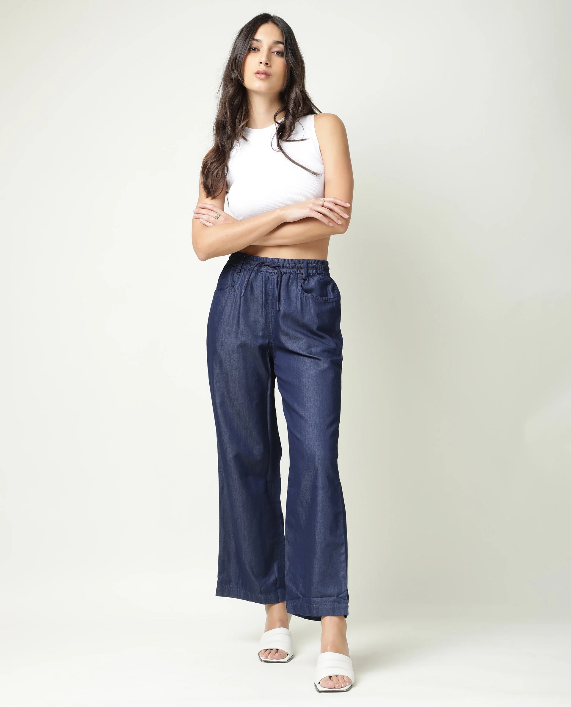 Rareism Women's Lipo Blue Tencel Plain Ankle Length Relaxed Fit Trouser - Image 9