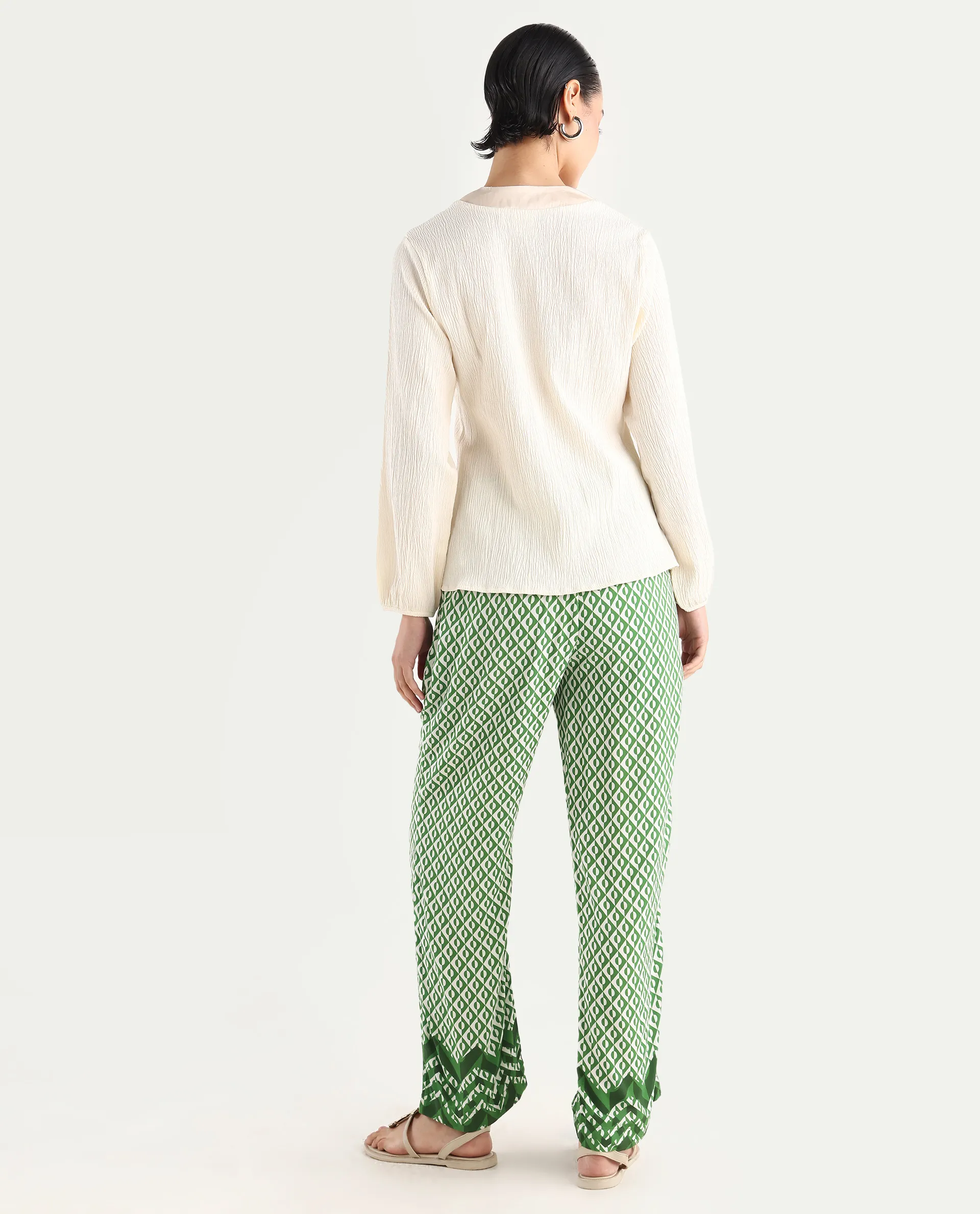 Rareism Women's Livornob Dark Green Viscose Blend Geometric Print Ankle Length Straight Fit Trouser - Image 7