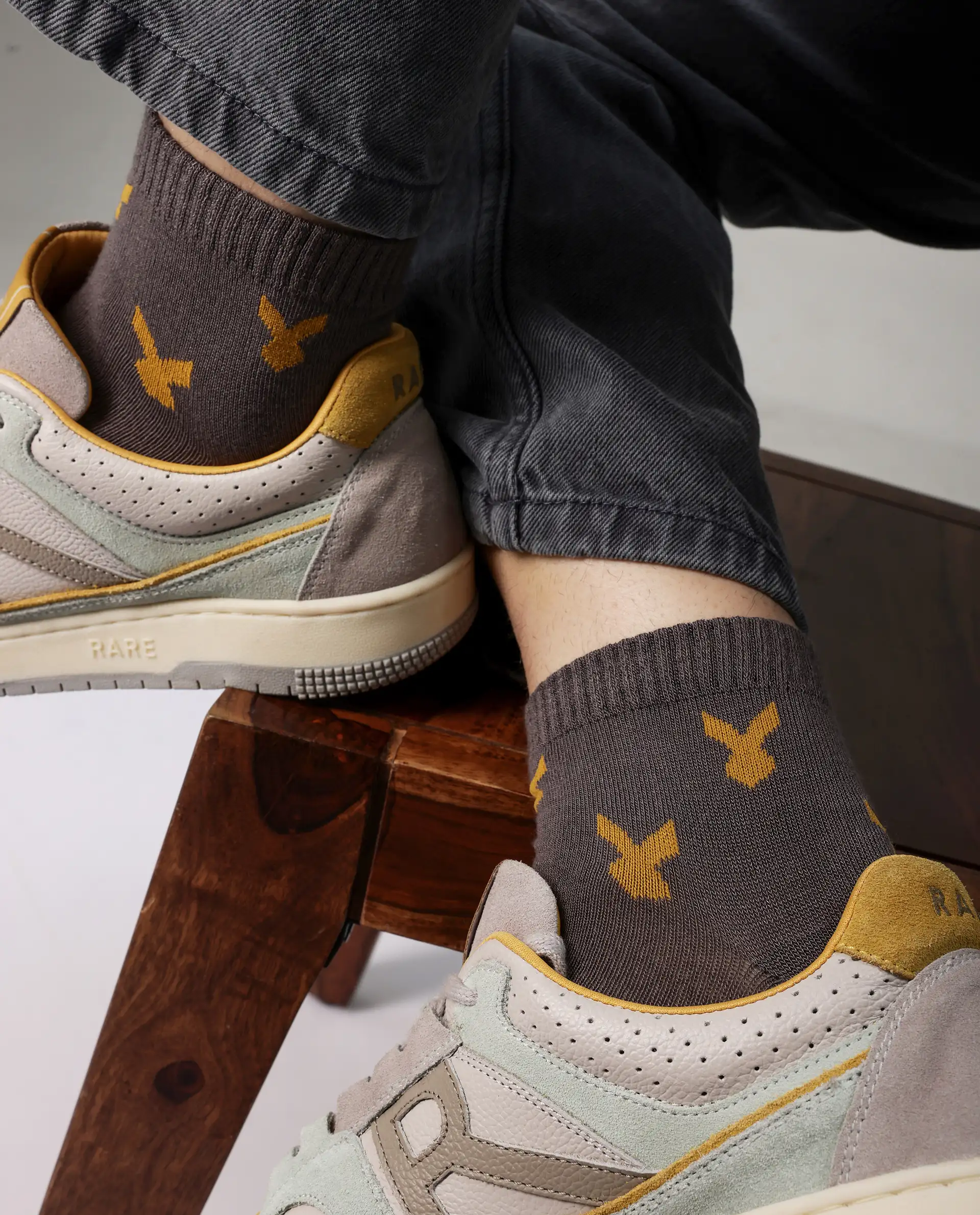 Rare Rabbit Men Loger - 5 Grey High Ankle Socks - Image 3