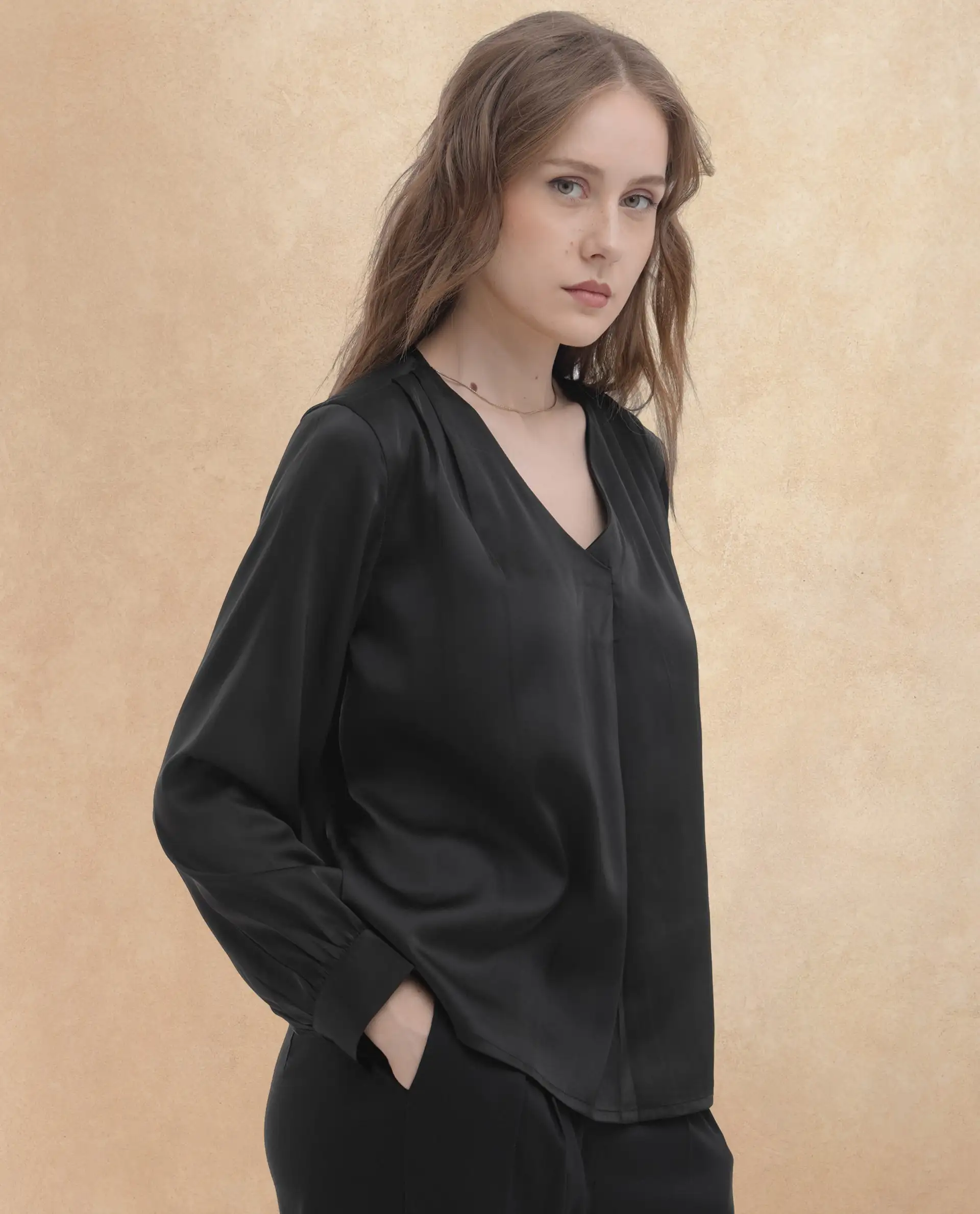Rareism Women's Lohan Black Polyester V-Neck Plain Cuffed Sleeve Regular Fit Top - Image 2