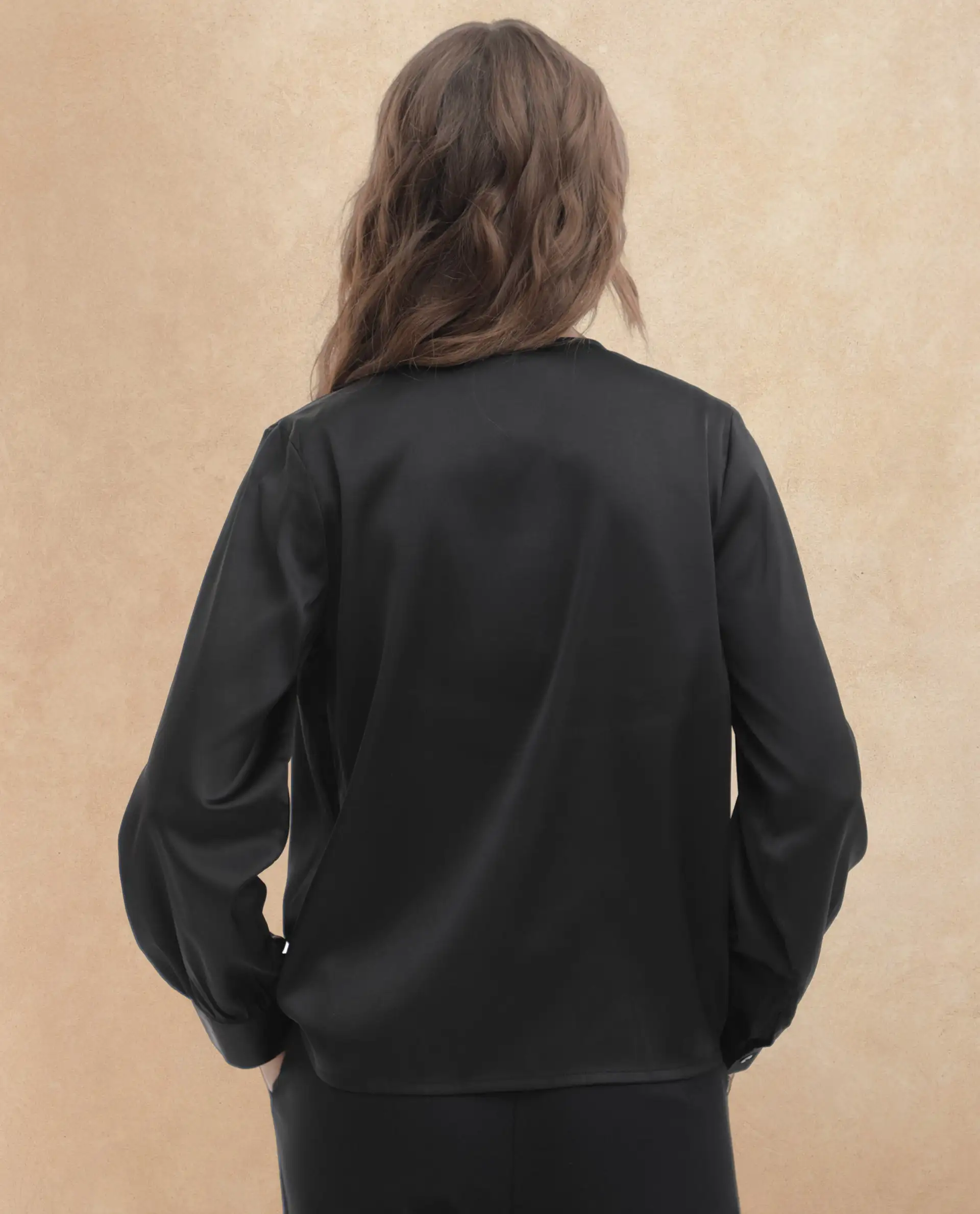 Rareism Women's Lohan Black Polyester V-Neck Plain Cuffed Sleeve Regular Fit Top - Image 6