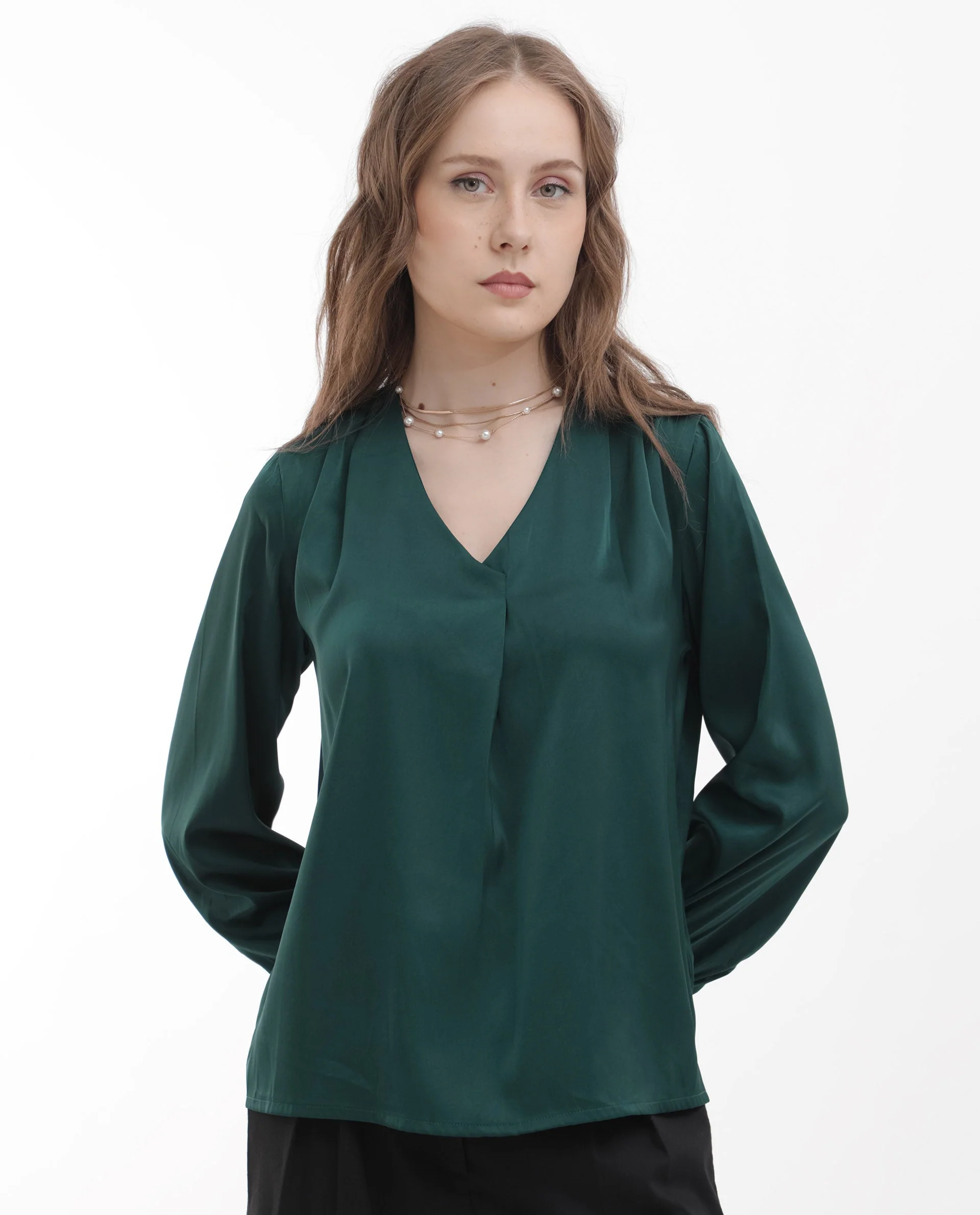 Rareism Women's Lohan Dark Green Polyester V-Neck Plain Cuffed Sleeve Regular Fit Top - Image 4