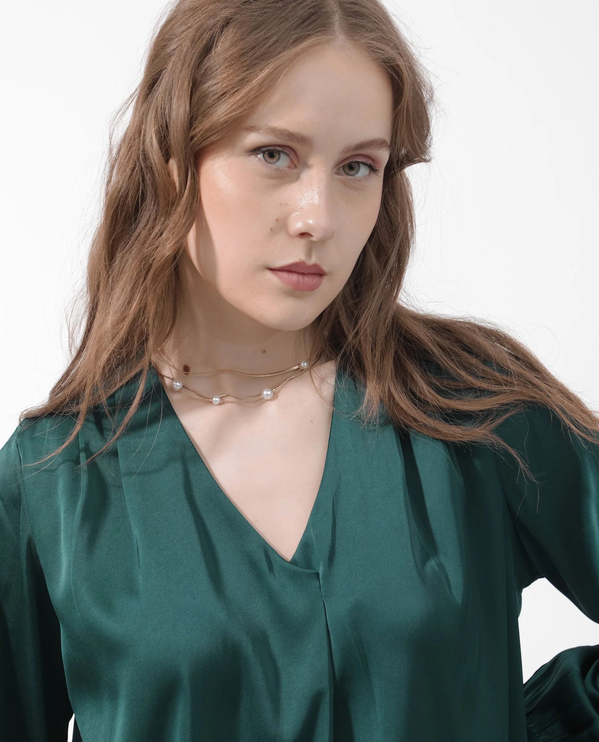 Rareism Women's Lohan Dark Green Polyester V-Neck Plain Cuffed Sleeve Regular Fit Top - Image 8