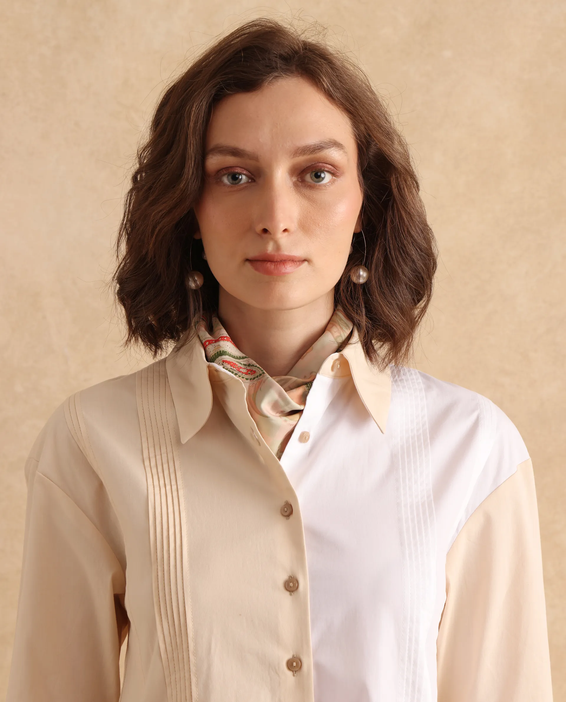 Rareism Women's Loibx White Cotton Spread Collar Color Block Cuffed Sleeve Mini Straight Fit Dress - Image 3