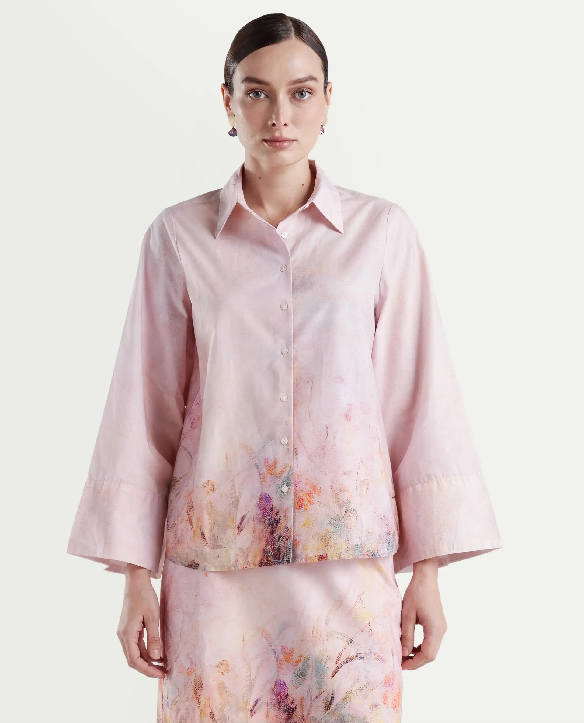 Rareism Women's Loko Pink Cotton Spread Collar Floral Print Bell Sleeve Regular Fit Top - Image 3
