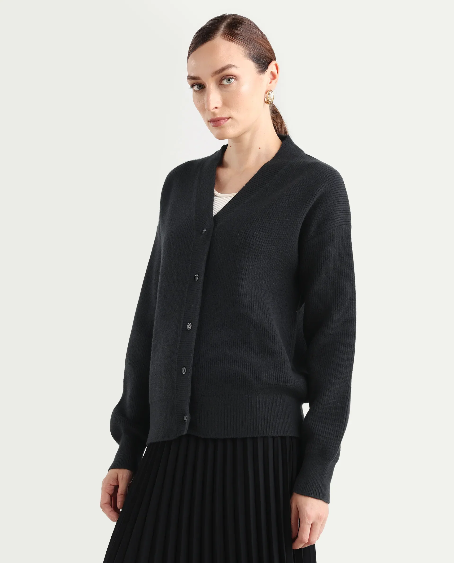Rareism Women's Lola Black Acrylic V-Neck Regular Fit Plain Cardigan - Image 6