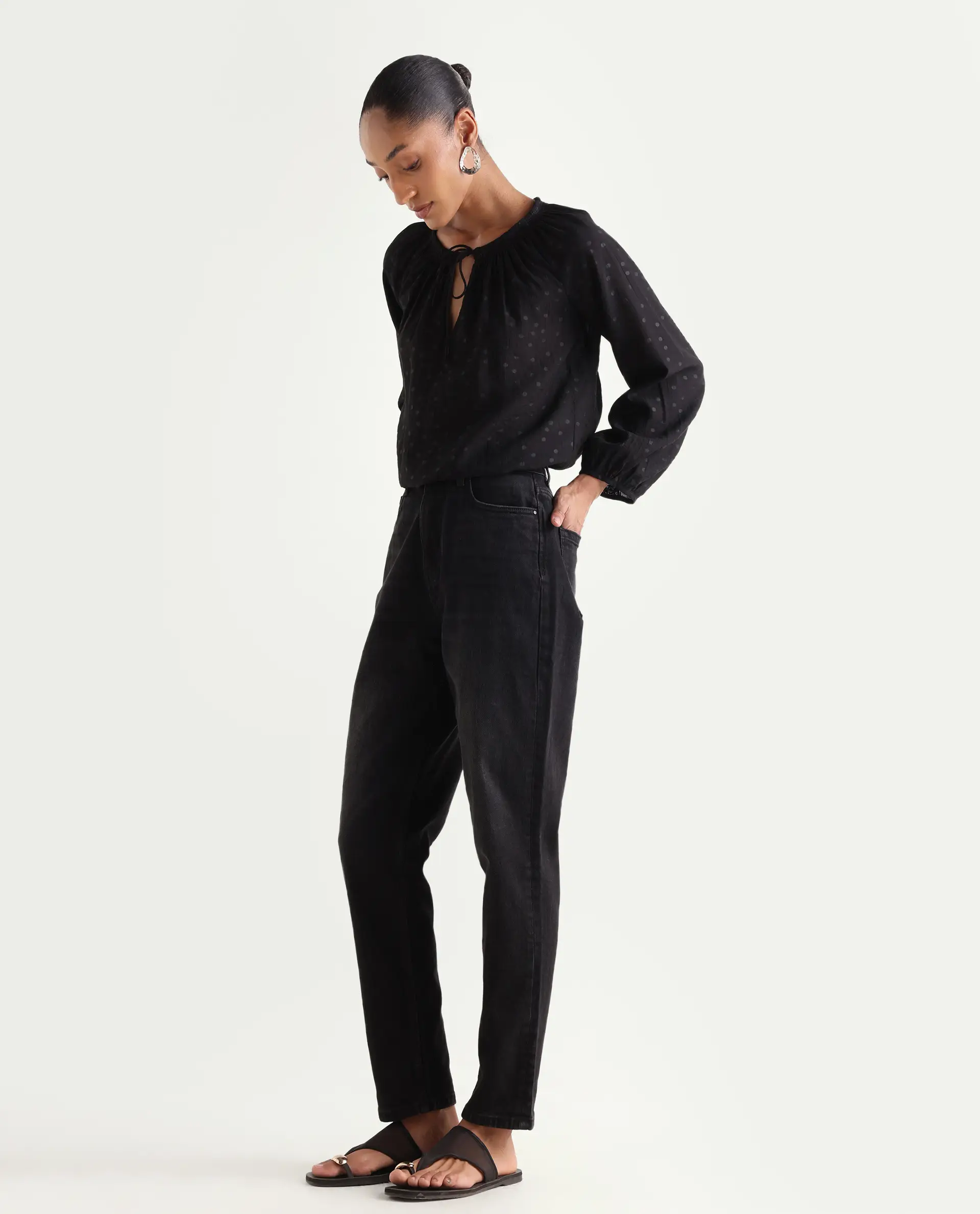 Rareism Women's Loreto Black Cotton Blend Plain Ankle Length Mom Fit Jeans - Image 4