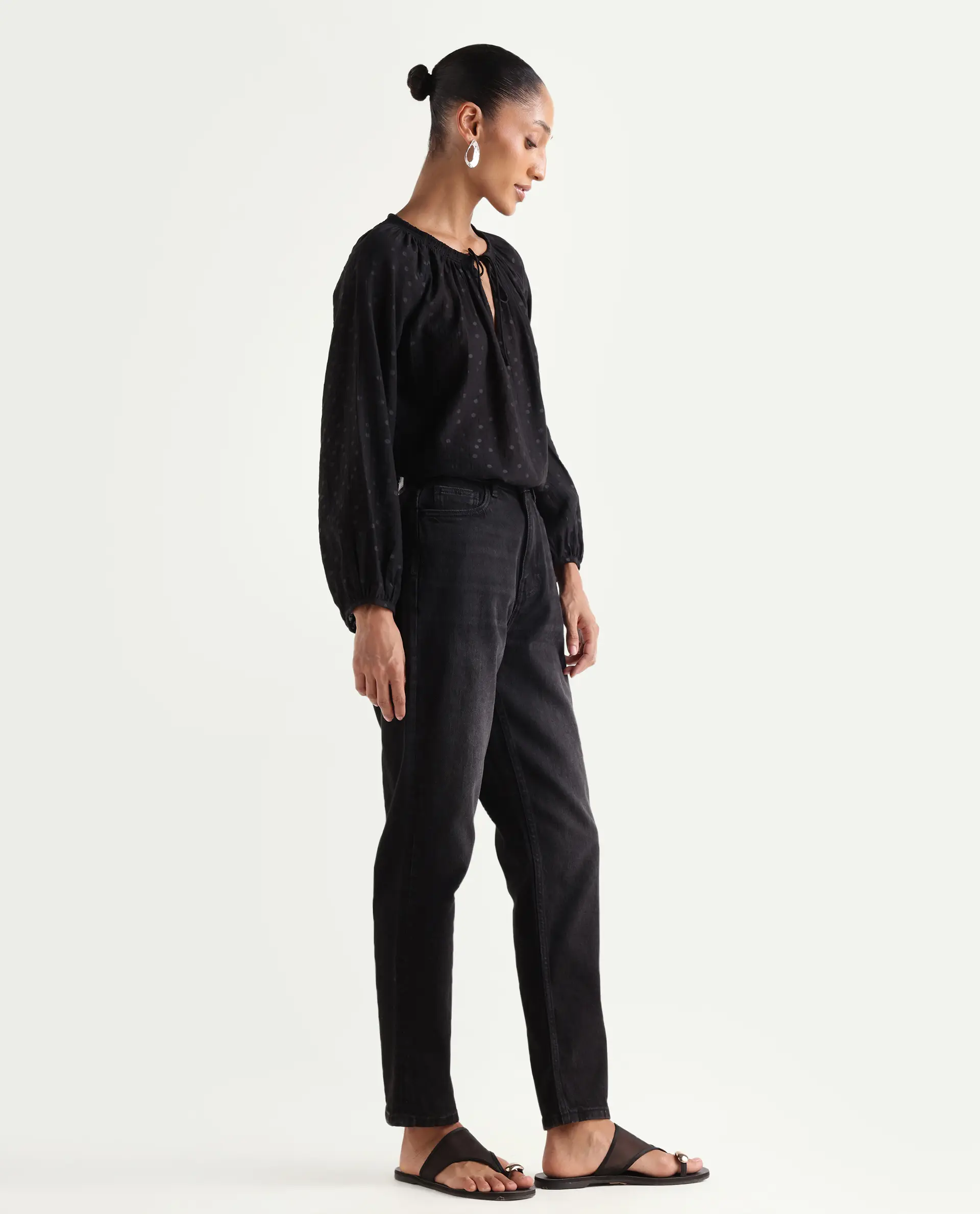 Rareism Women's Loreto Black Cotton Blend Plain Ankle Length Mom Fit Jeans - Image 5