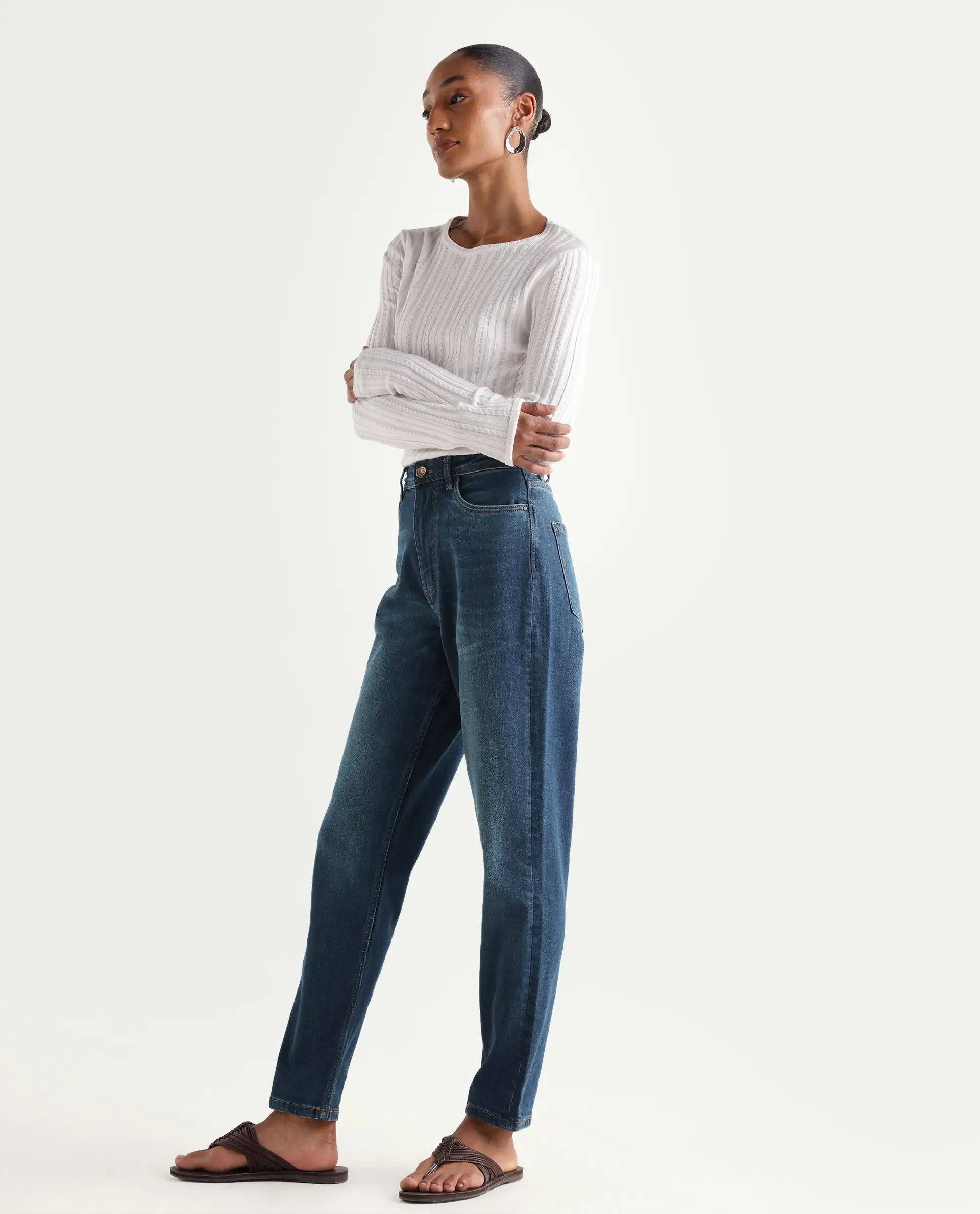 Rareism Women's Loreto Blue Cotton Blend Plain Ankle Length Mom Fit Jeans - Image 5