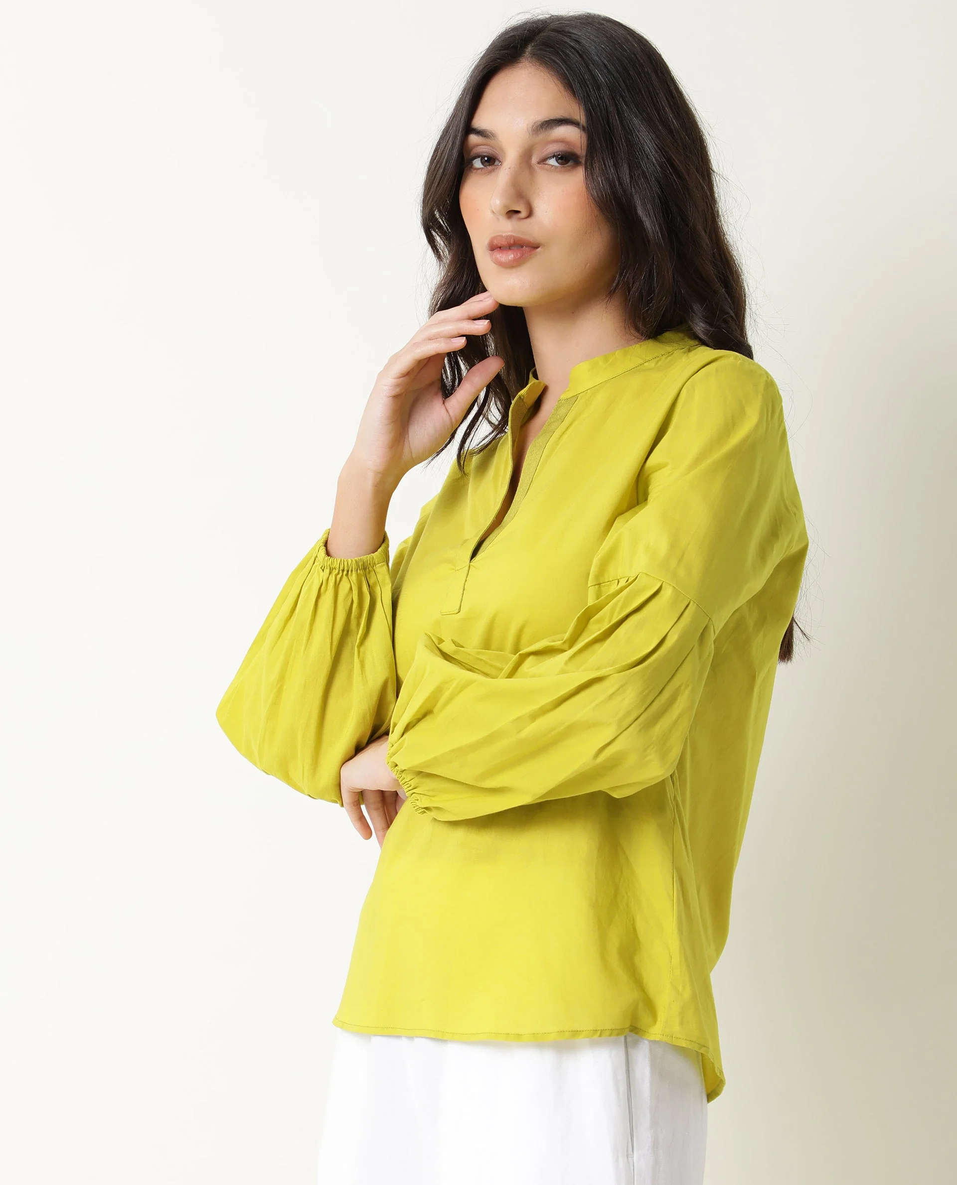 Rareism Women's Loui Green Mandarin Collar Plain Balloon Sleeve Knee Length Regular Fit Top - Image 4