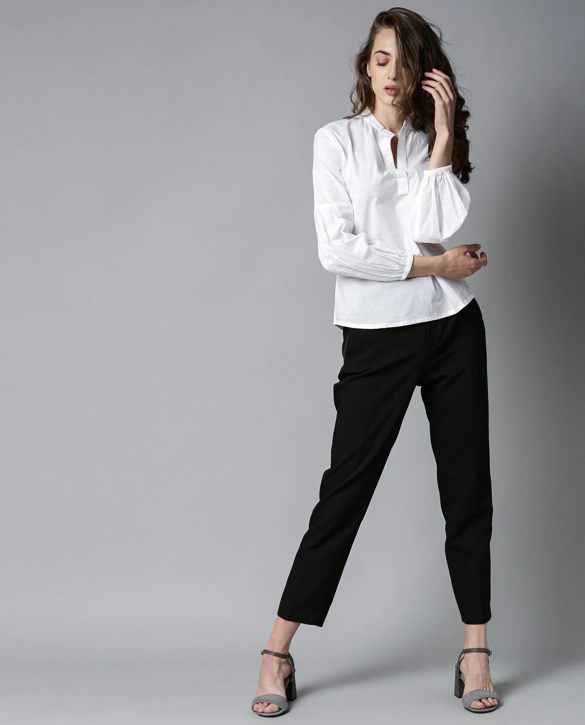 Rareism Women's Loui White Cotton Collarless Plain Puff Sleeves Regular Fit Top - Image 3