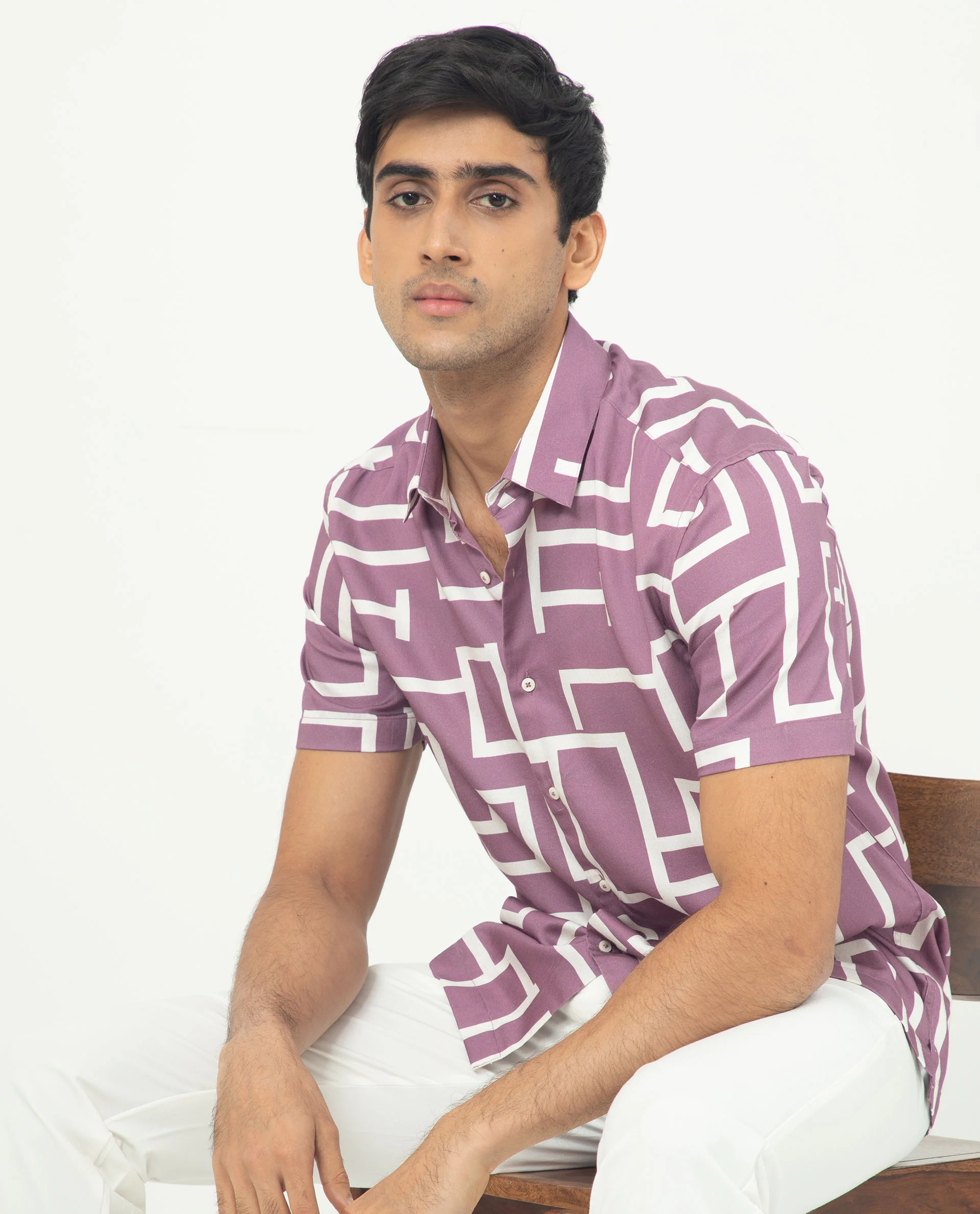 Rare Rabbit Men's Lugo Purple Cotton Geometric Print Regular Fit Half Sleeve Collared Shirt - Image 3