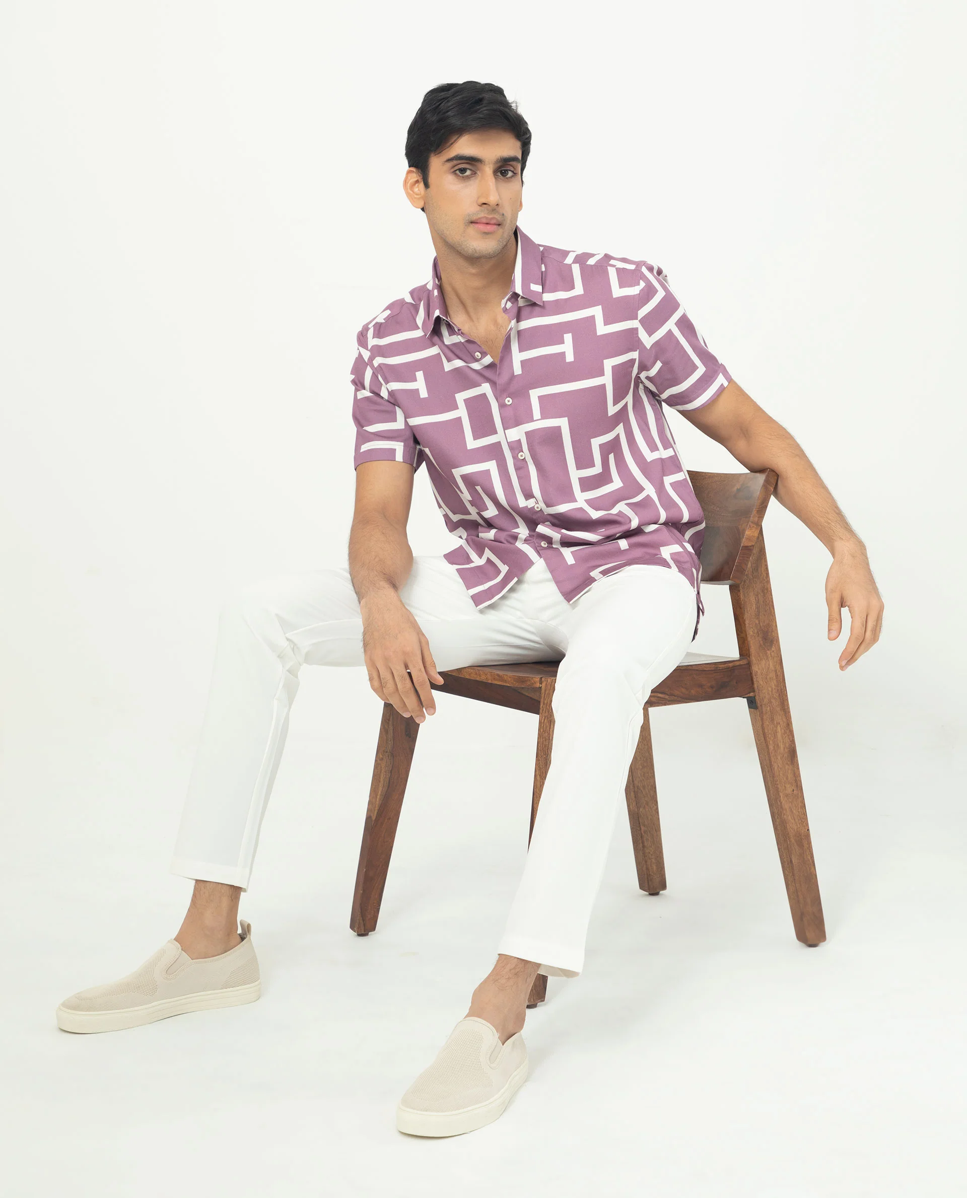 Rare Rabbit Men's Lugo Purple Cotton Geometric Print Regular Fit Half Sleeve Collared Shirt - Image 9