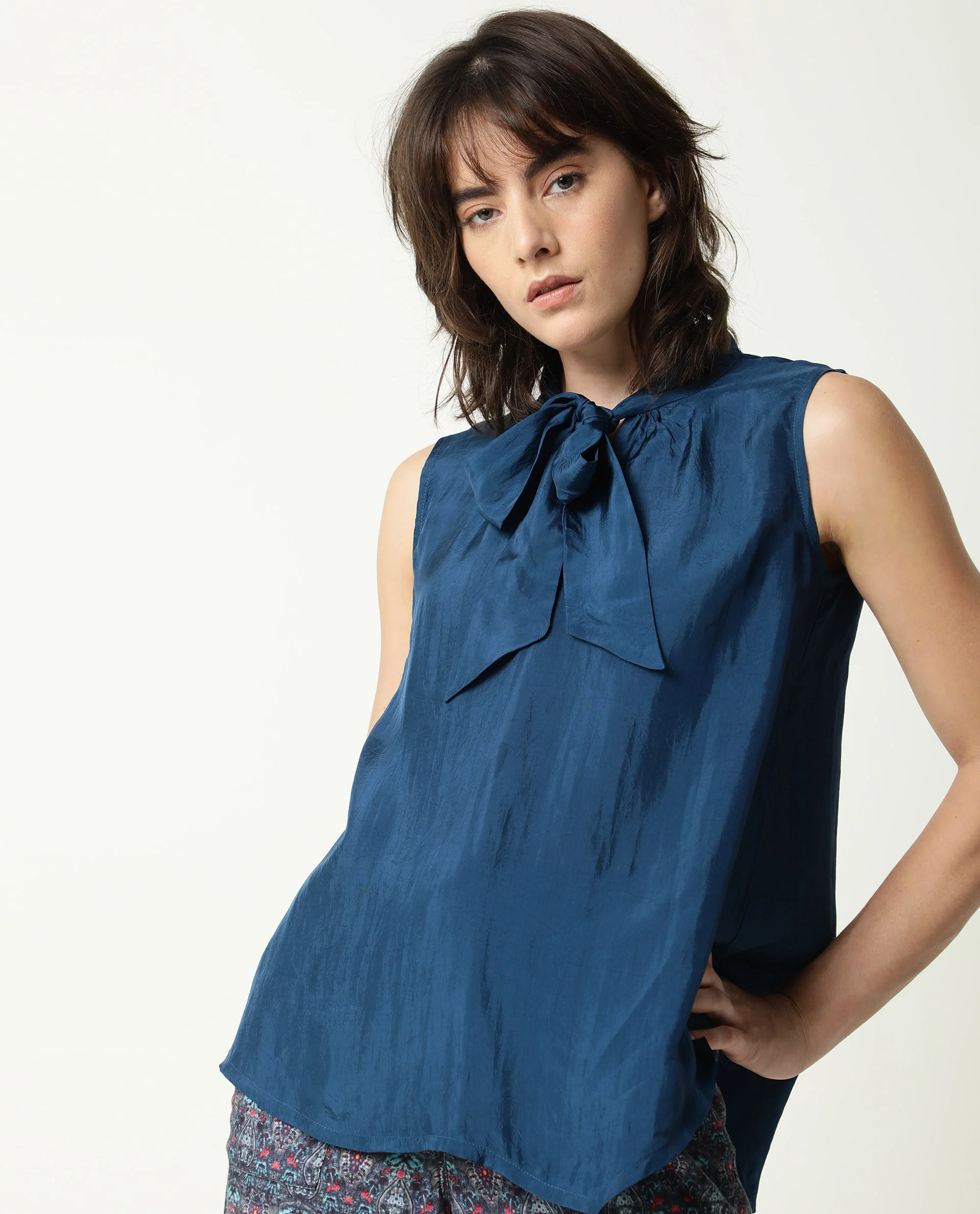 Rareism Women's Mac Viscose Petrol Tie-Up Neck Plain Sleeveless Regular Fit Top - Image 9