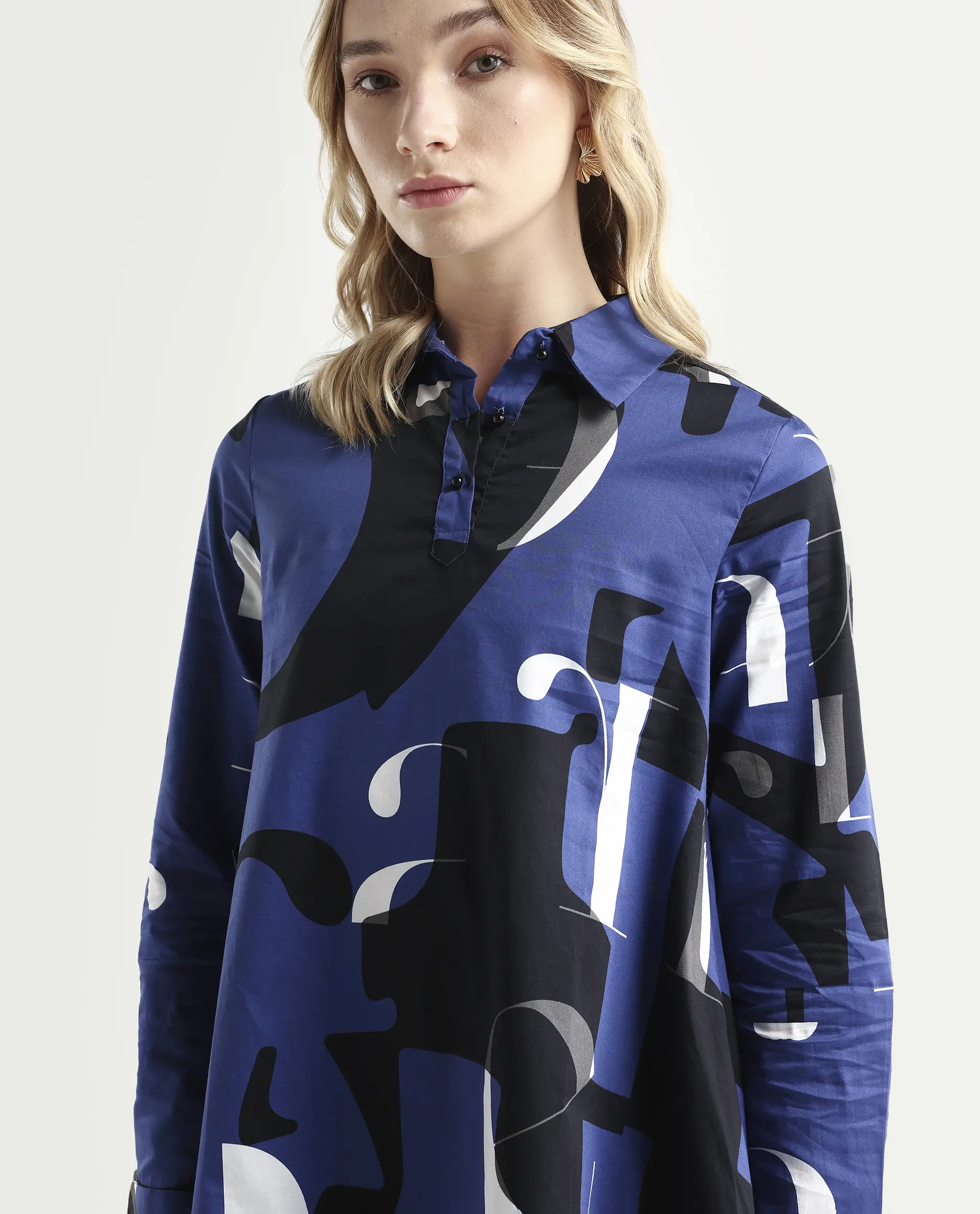 Rareism Women's Macie Blue Cotton Mandarin Collar Graphic Print Knee Length Regular Fit Dress - Image 4