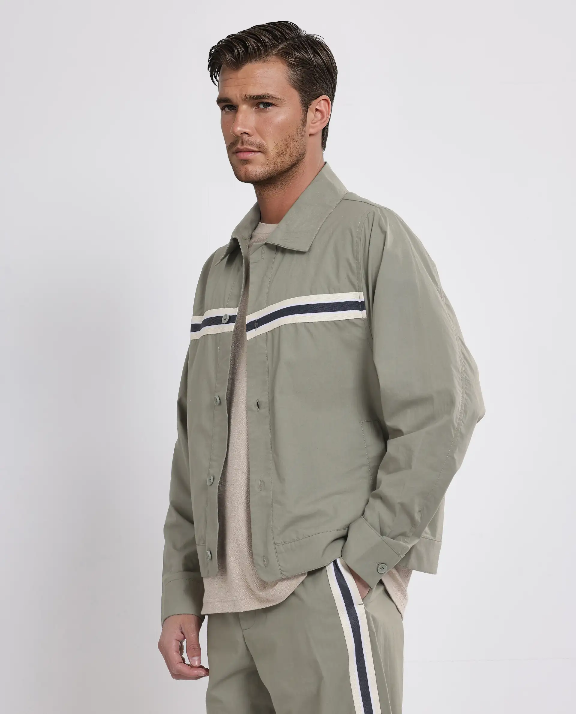 Rare Rabbit Men's Macon-S Green Cotton Plain Regular Fit Full Sleeve Collared Shirt - Image 6