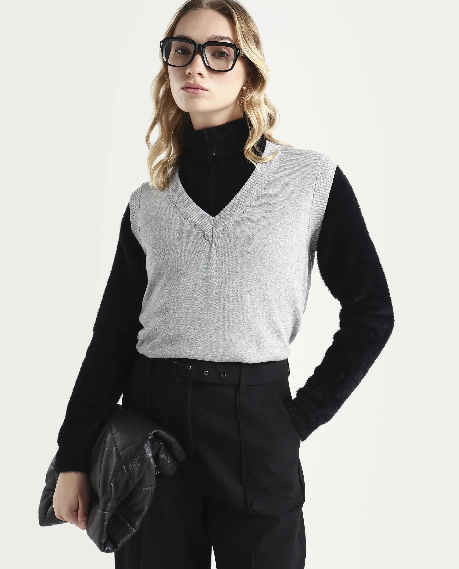 Rareism Women's Madelyn Grey Cotton V-Neck Plain Sleeveless Regular Fit Sweater - Image 3