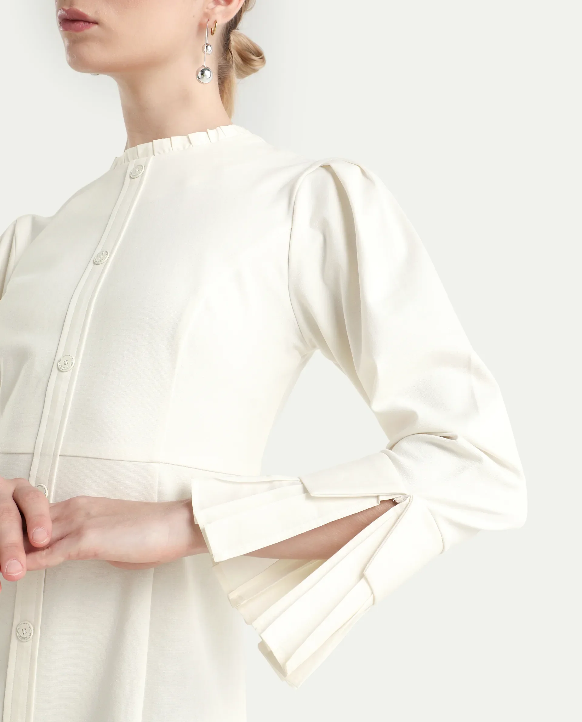 Rareism Women's Mafis White Polyester Blend Ruffled Neck Plain Fashion Sleeve Mini Straight Fit Dress - Image 4