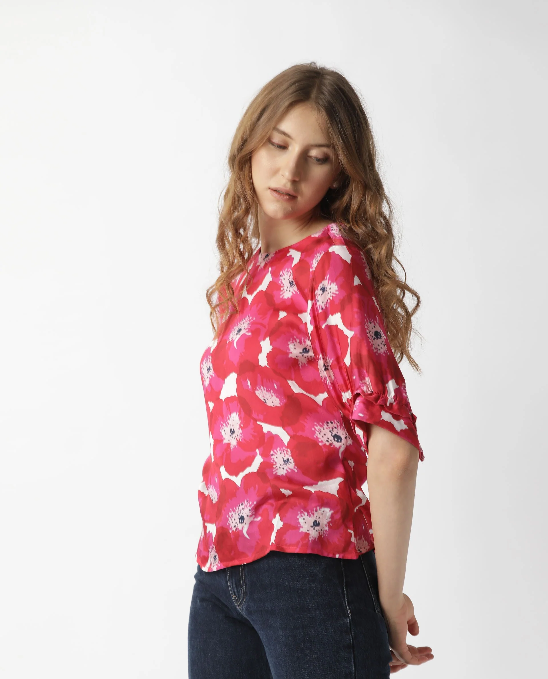 Rareism Women's Mall Red Top - Image 3