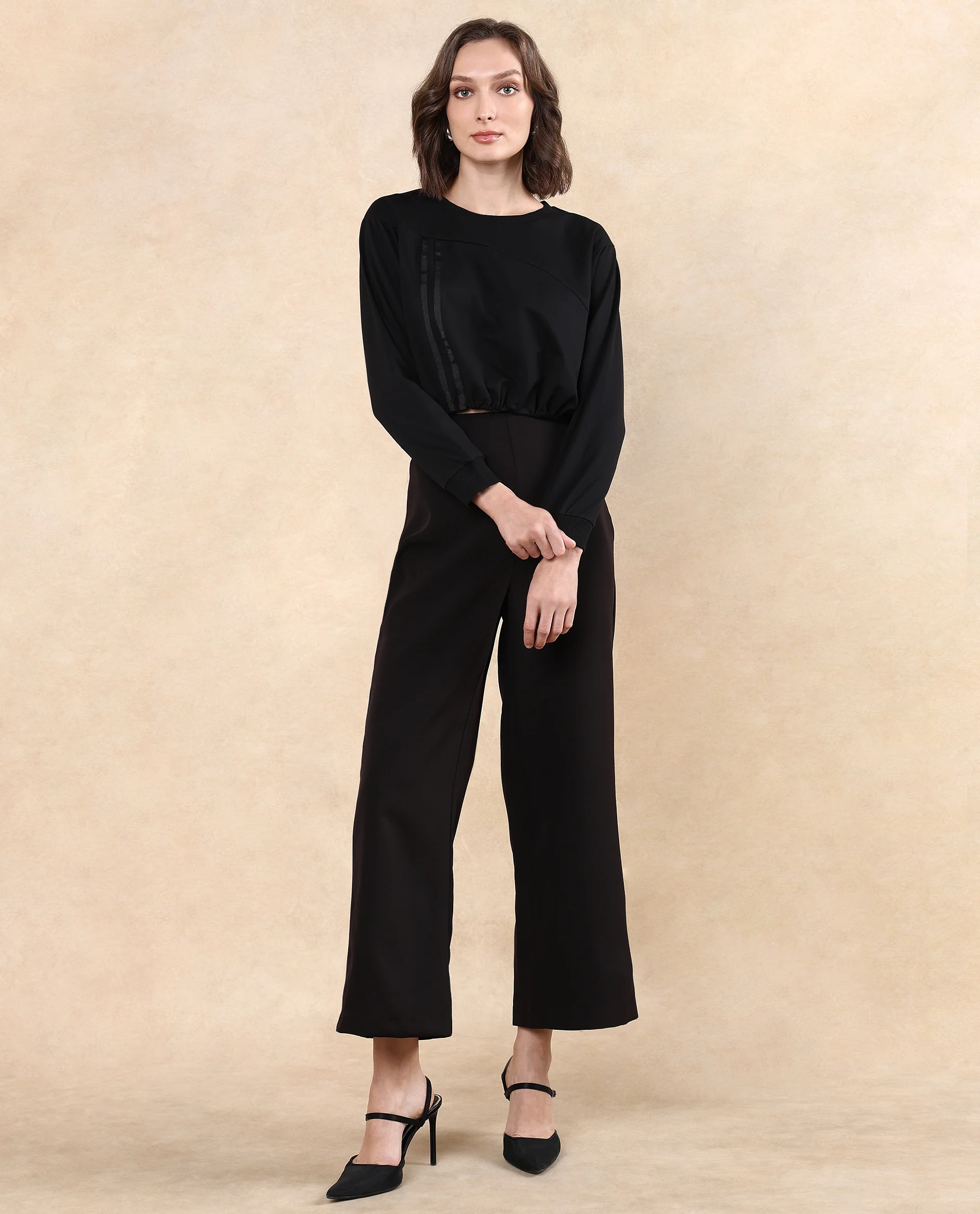 Rareism Women's Maple Black Cotton Blend Crew Neck Plain Crop Relaxed Fit Sweatshirt - Image 7