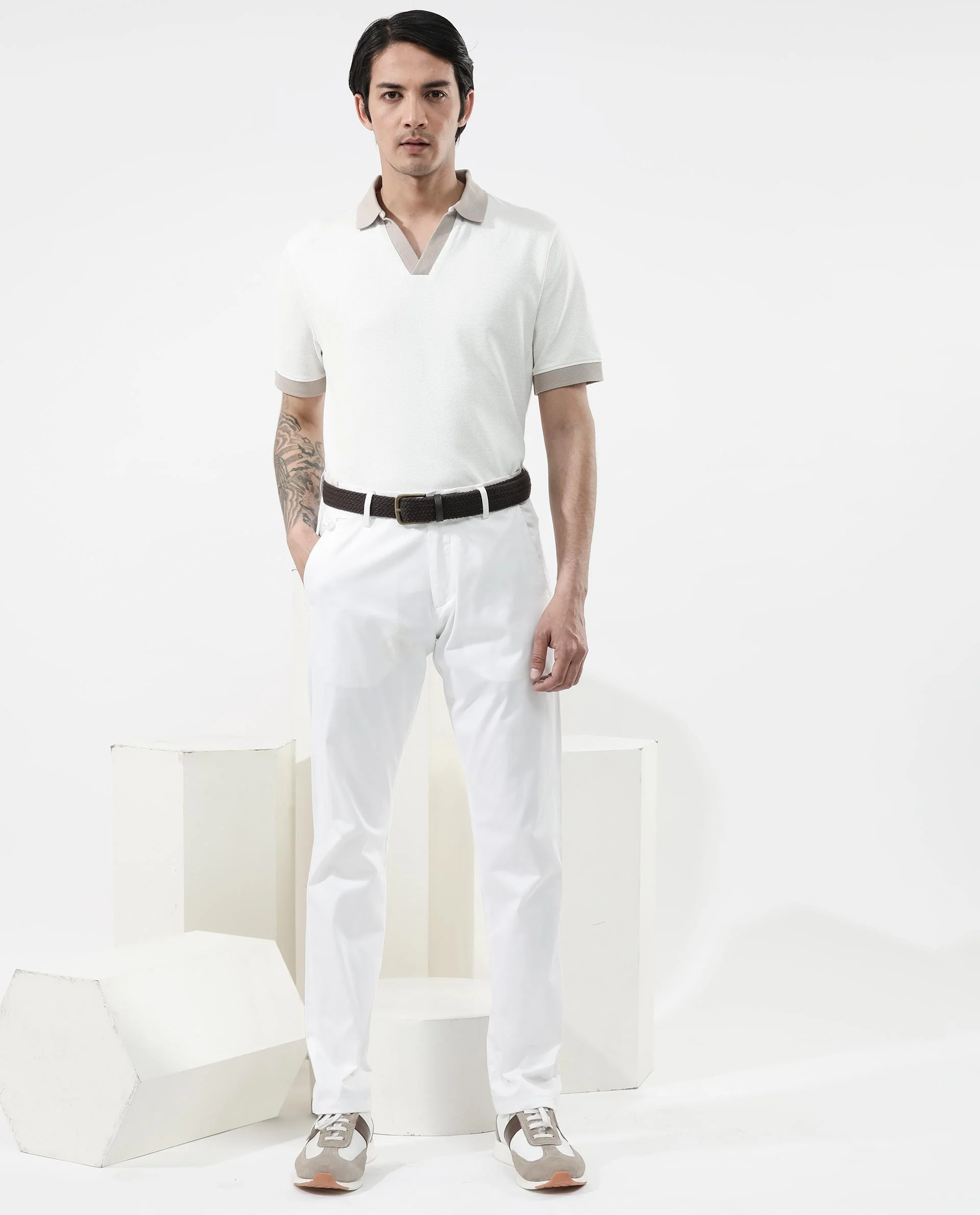 Rare Rabbit Men's Marcelo Off White Cotton Blend Plain Regular Fit Half Sleeve Polo - Image 2