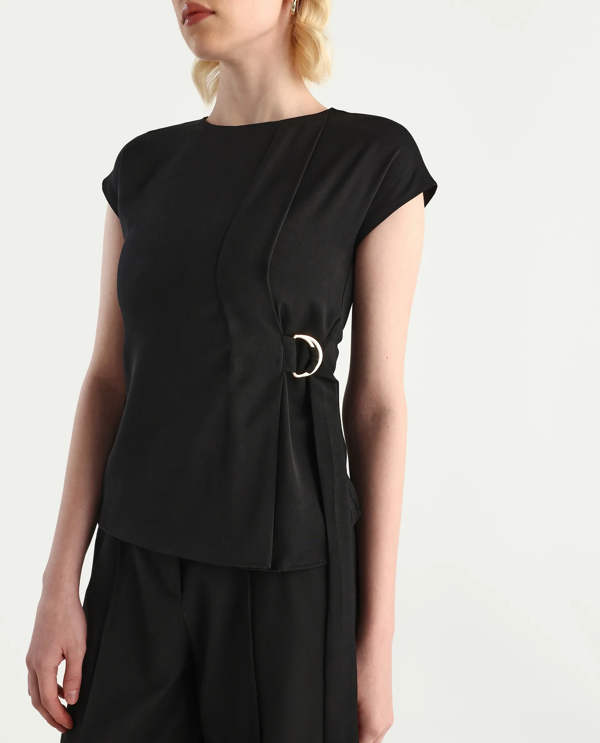 Rareism Women's Mardin Black Polyester Crew Neck Regular Fit Plain Top - Image 4