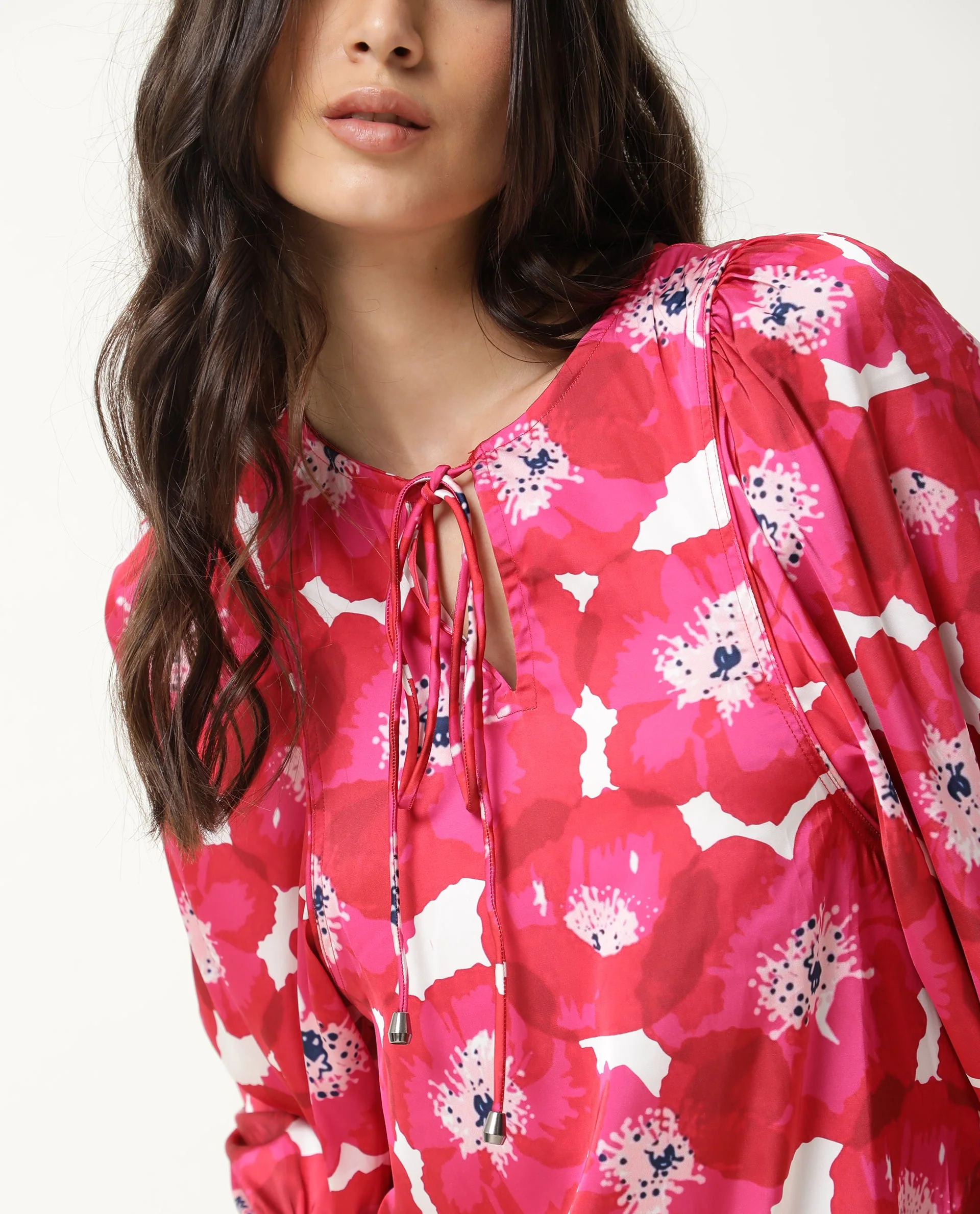 Rareism Women's Margn Red Cotton Blend Crew Neck Abstract Print Puff Sleeves Knee Length Regular Fit Dress - Image 3