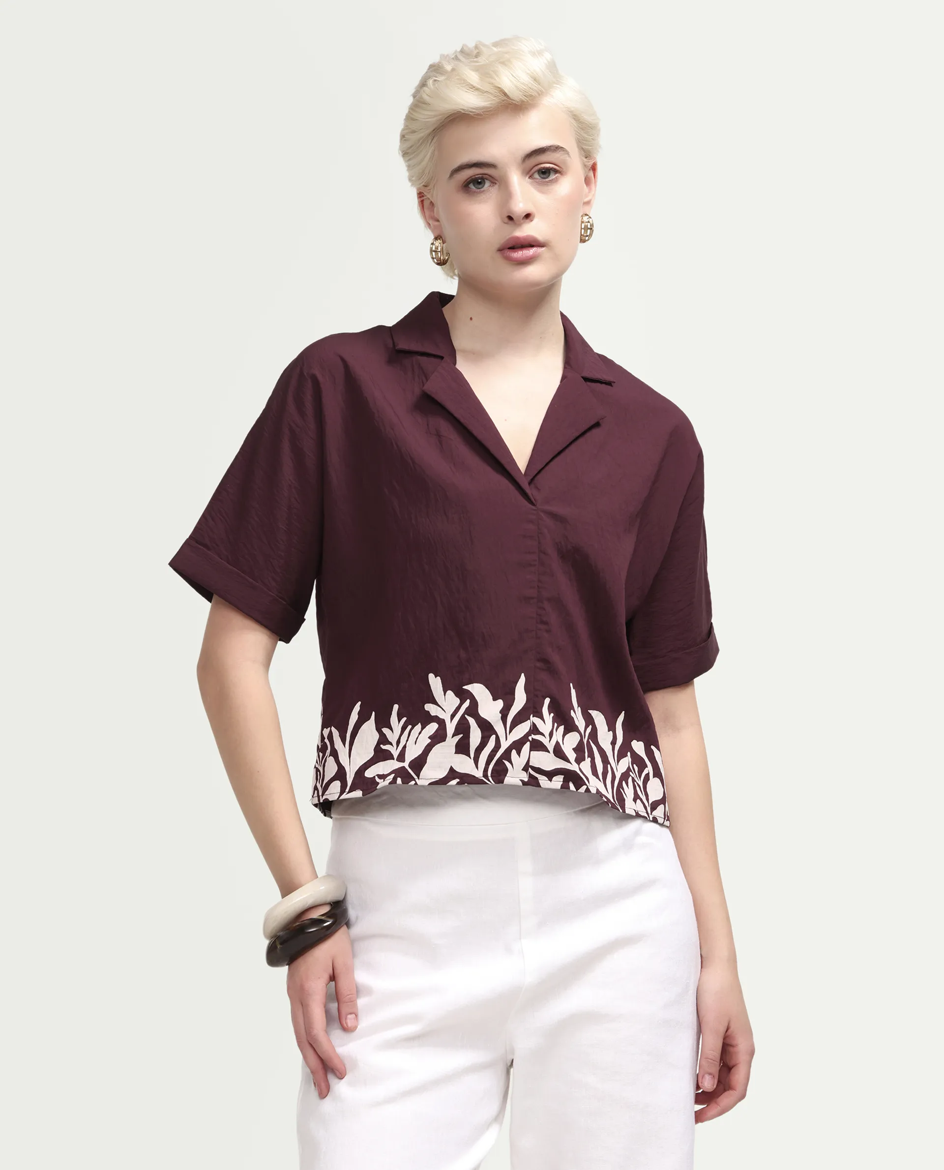Rareism Women's Marlap Maroon Nylon Blend Half Sleeve Lapel Neck Regular Fit Abstract Print Top - Image 3