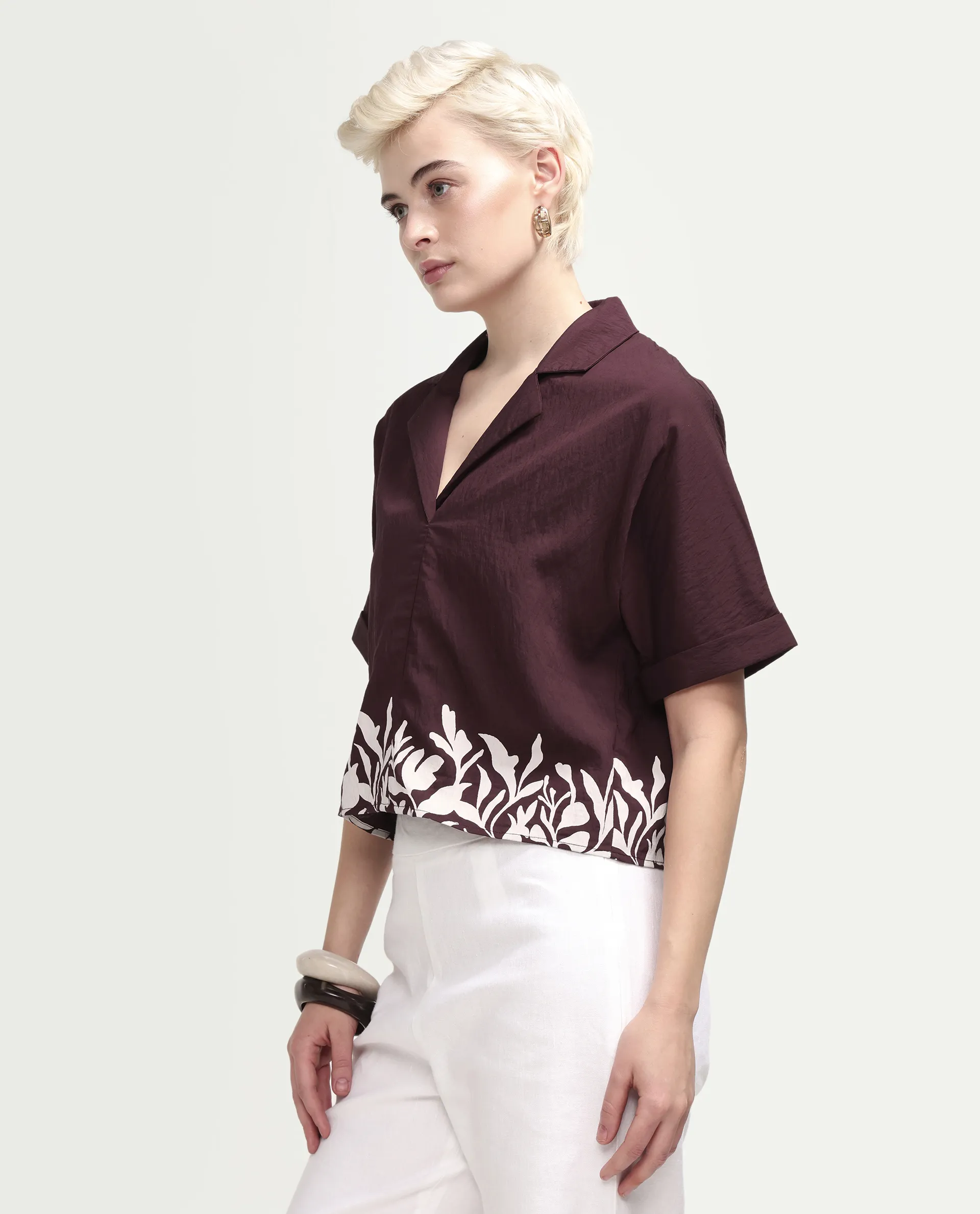 Rareism Women's Marlap Maroon Nylon Blend Half Sleeve Lapel Neck Regular Fit Abstract Print Top - Image 5