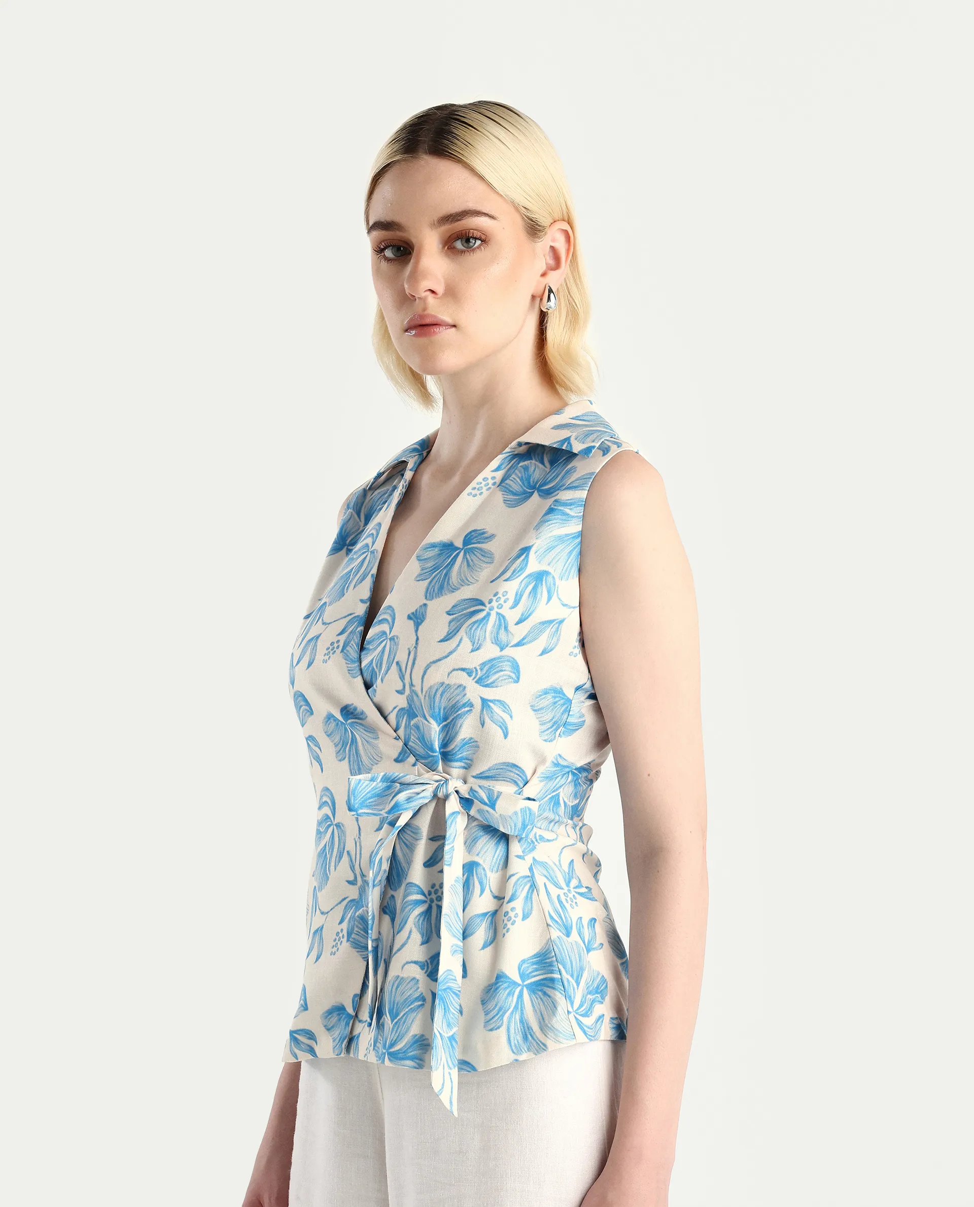 Rareism Women's Marlapi Blue Polyester Jonny Collar Fitted Top - Image 7