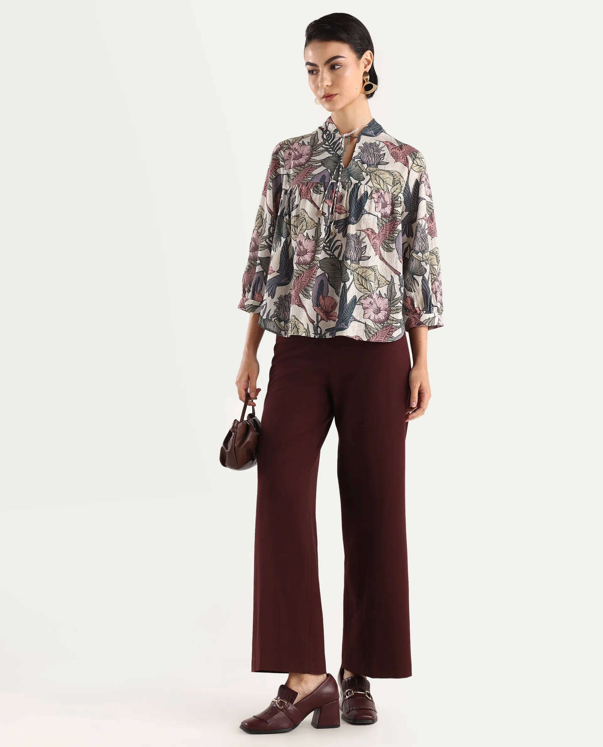 Rareism Women's Marlia Multi Cotton Blend V-Neck Tropical Print Balloon Sleeve Regular Fit Top - Image 2