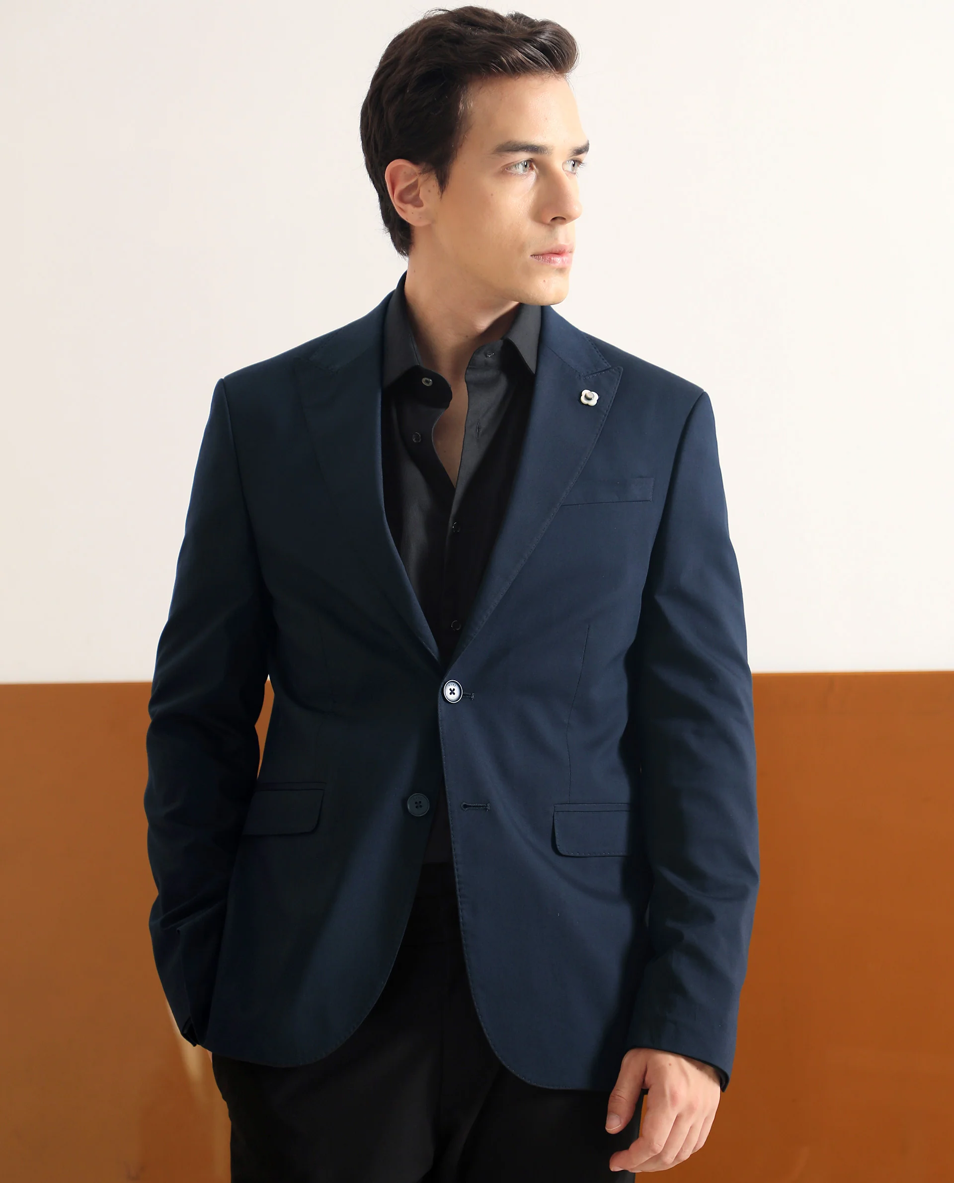 Rare Rabbit Men's Maroni Navy Cotton Plain Tailored Fit Full Sleeve Lapel Neck Blazer - Image 4