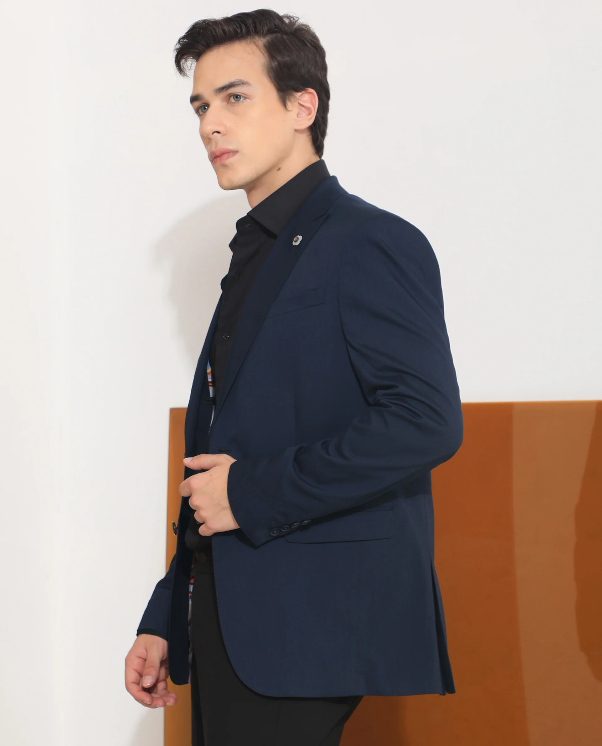 Rare Rabbit Men's Maroni Navy Cotton Plain Tailored Fit Full Sleeve Lapel Neck Blazer - Image 5