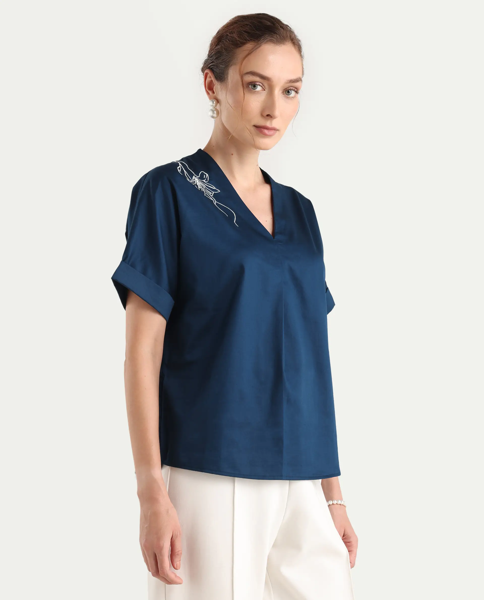 Rareism Women's Mars Blue Cotton V-Neck Boxy Fit Top - Image 7