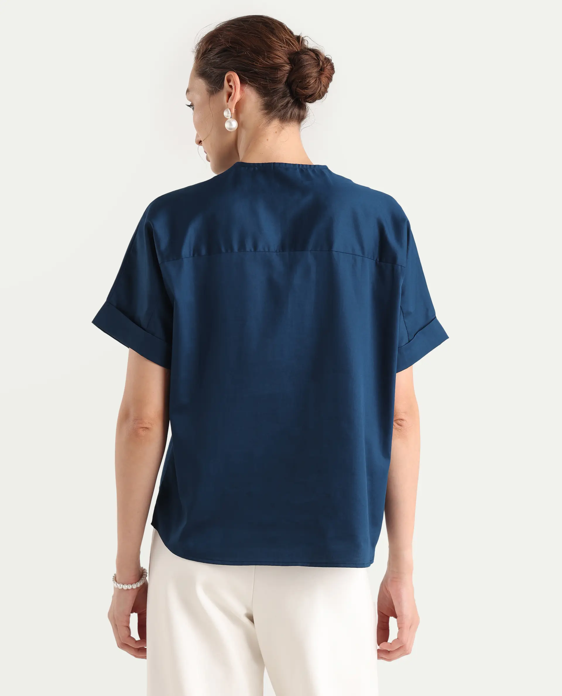 Rareism Women's Mars Blue Cotton V-Neck Boxy Fit Top - Image 8