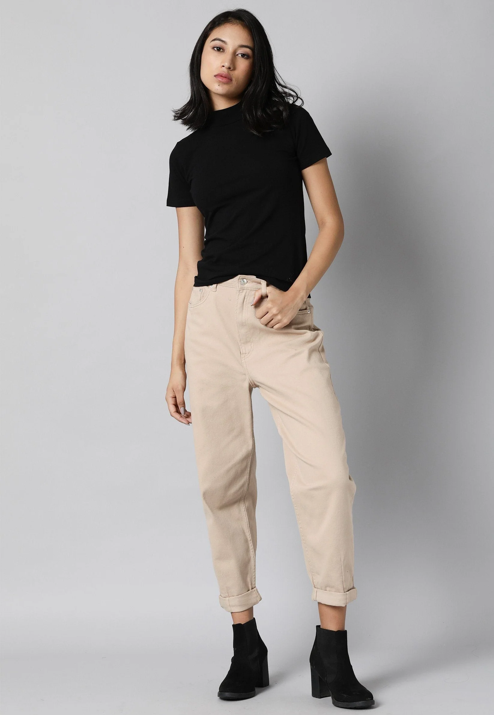 Rareism Women Mary Black T-Shirt Short Sleeves - Image 3