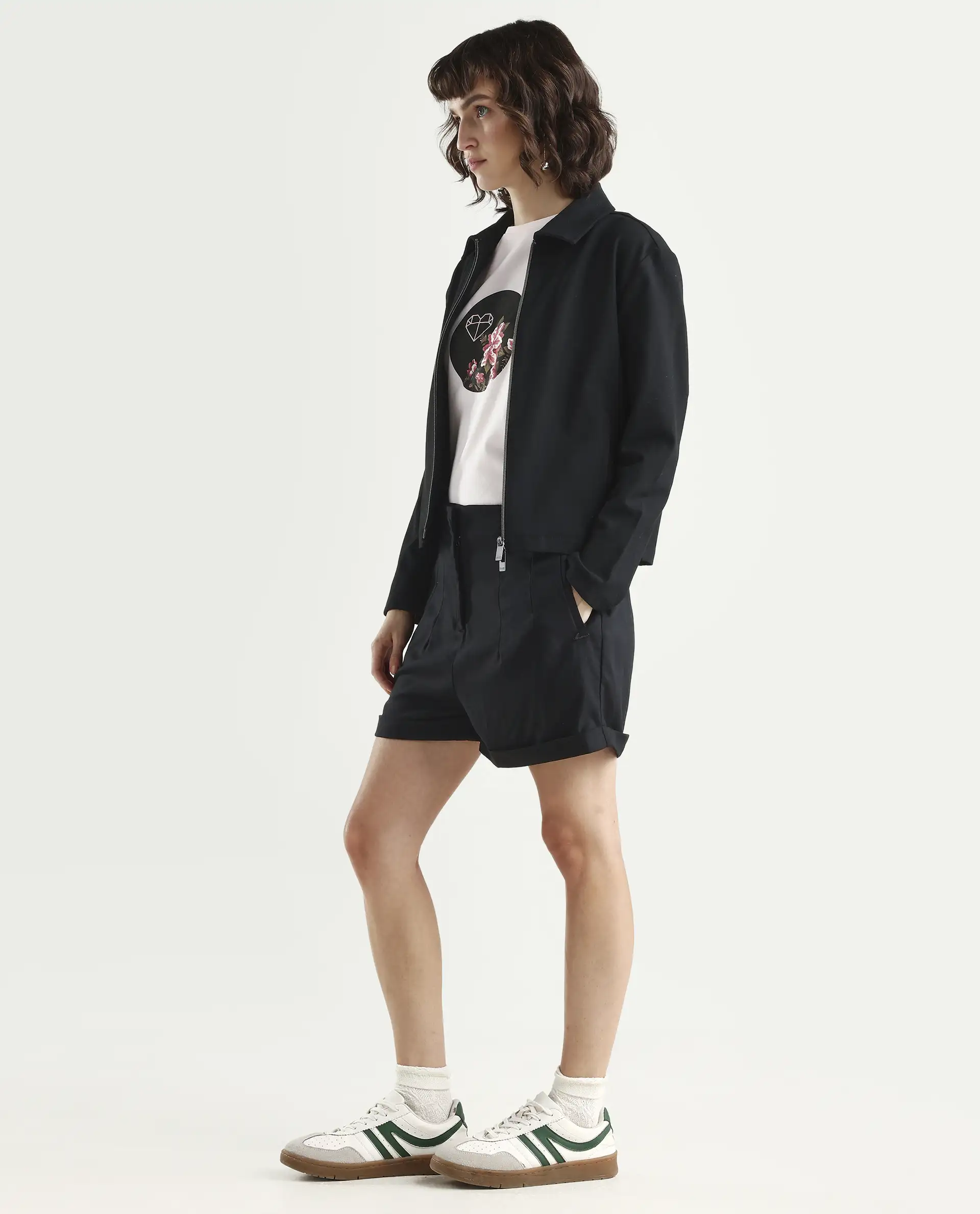 Rareism Women's Maslin Black Polyester Plain Mini Regular Fit Shorts - Image 5