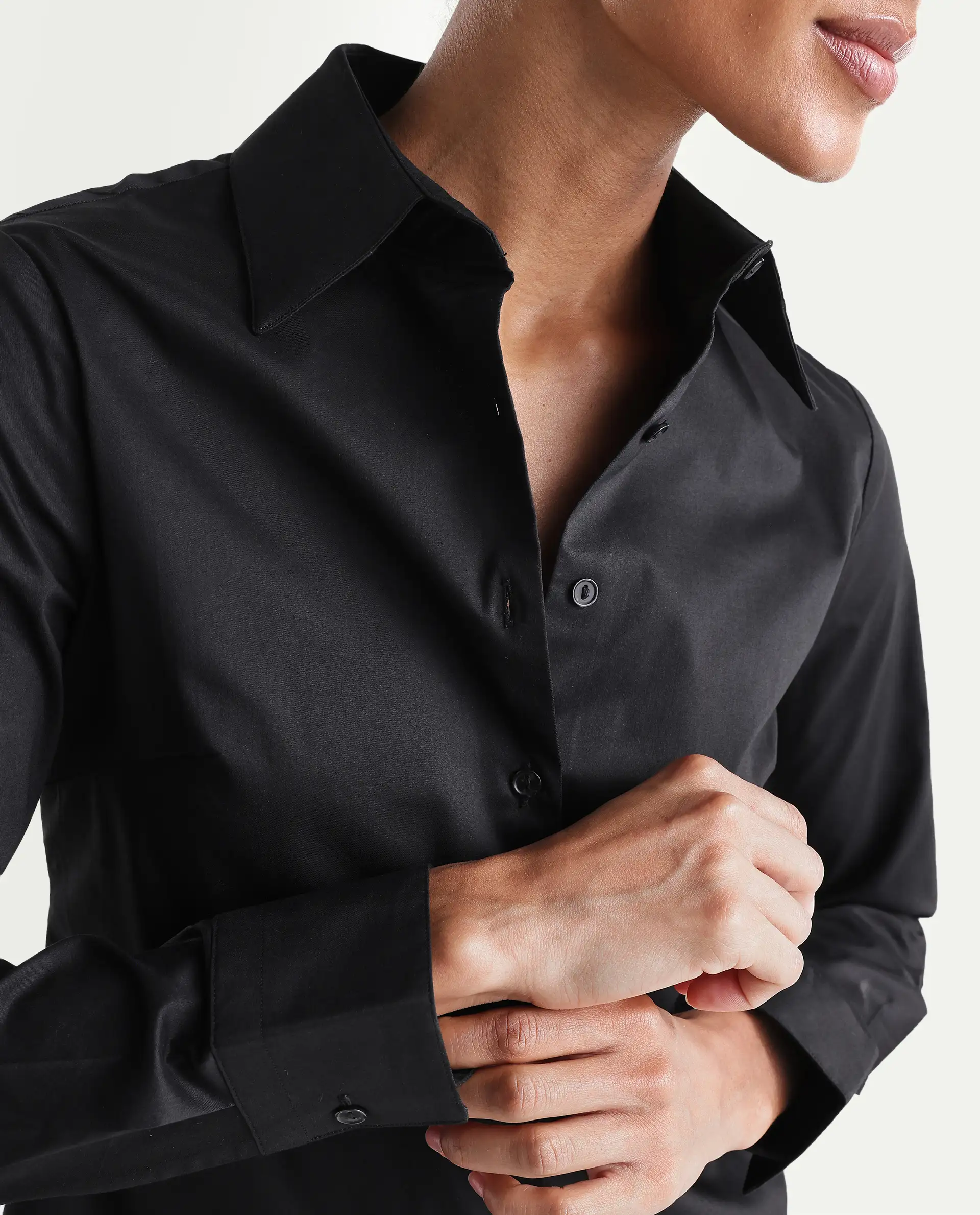 Rareism Women's Maven Black Cotton Blend Spread Collar Fitted Plain Shirt - Image 6