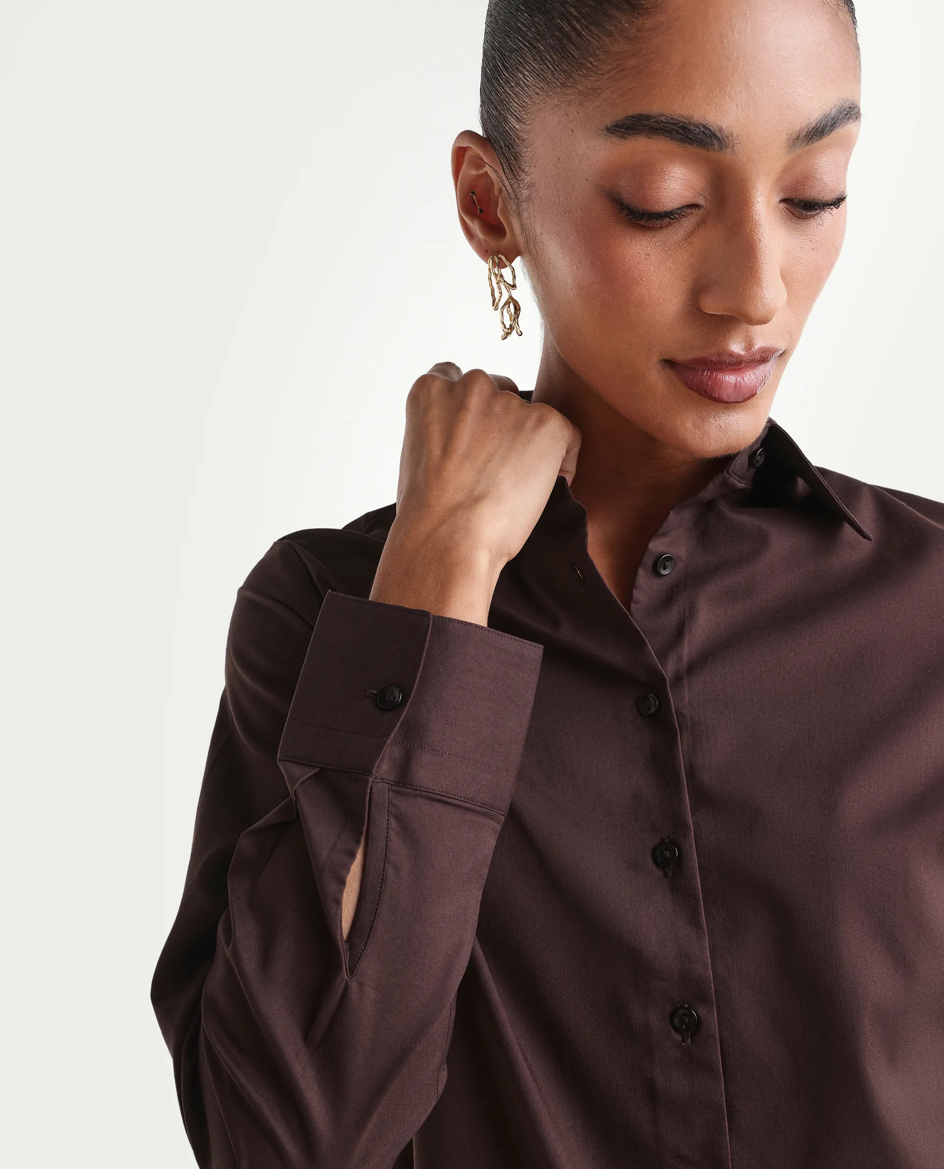 Rareism Women's Maven Brown Cotton Blend Spread Collar Fitted Plain Shirt - Image 4