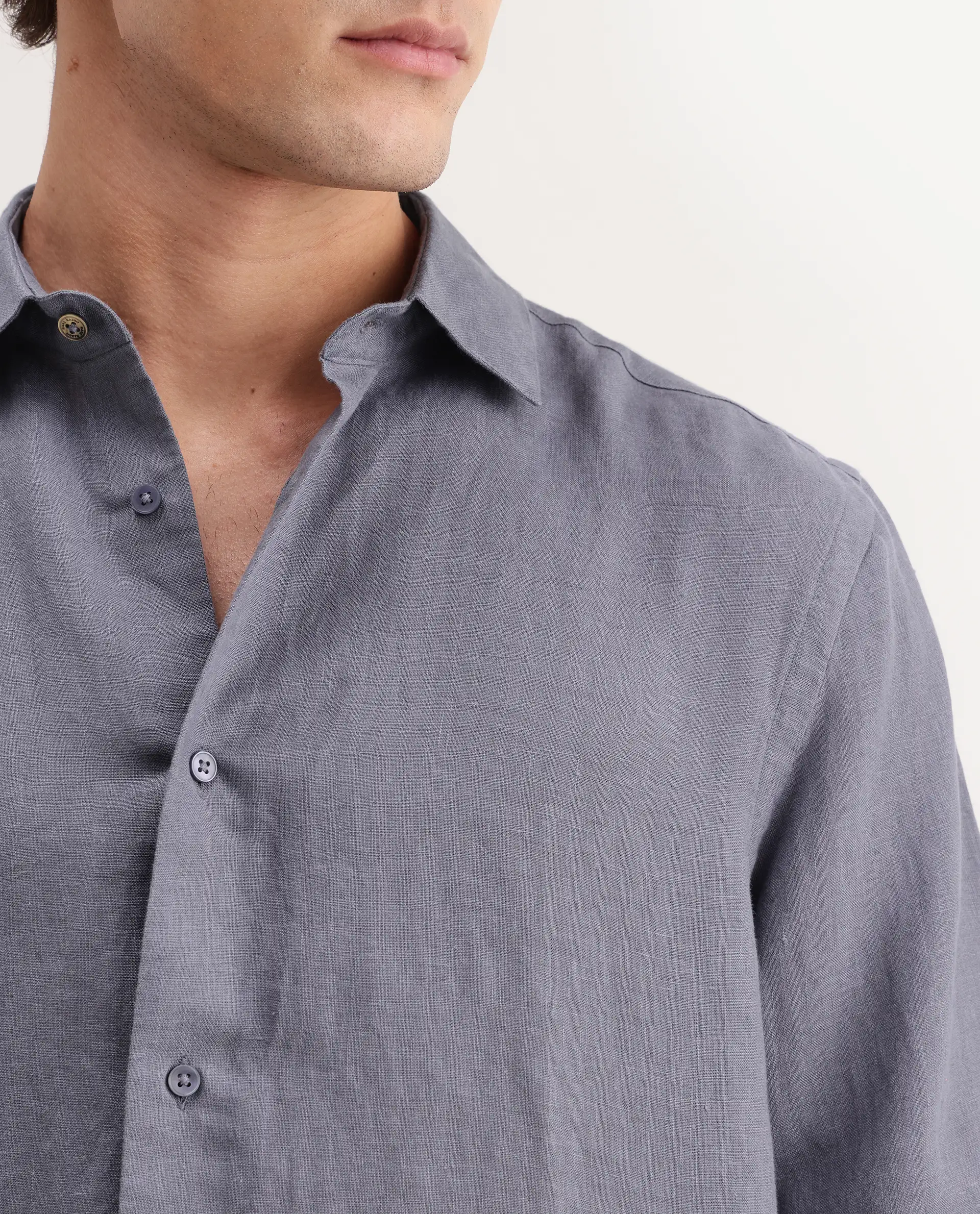 Rare Rabbit Men's Mavi-Aw26 Dusky Grey 100% Linen Spread Collar Regular Plain Shirt - Image 4