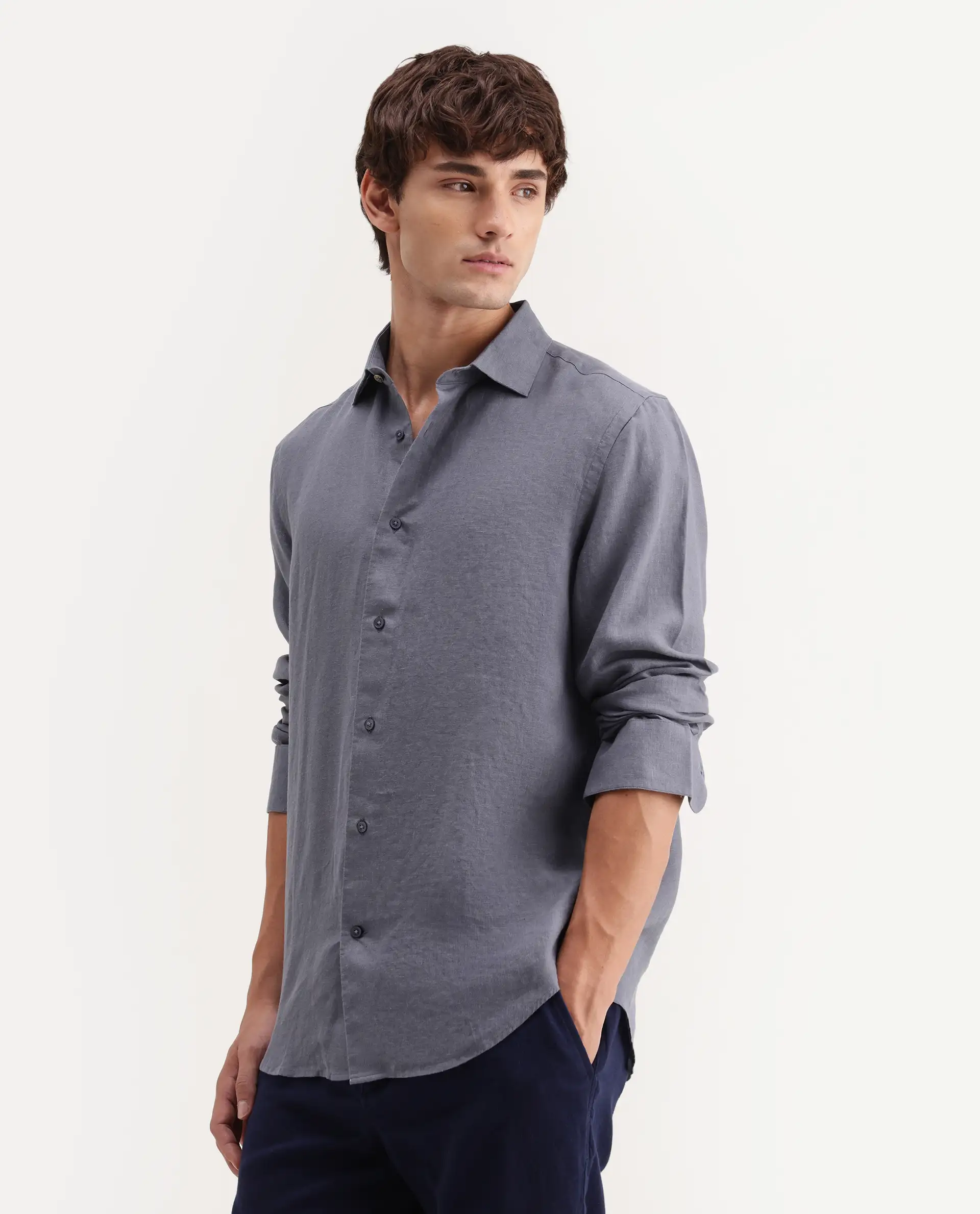 Rare Rabbit Men's Mavi-Aw26 Dusky Grey 100% Linen Spread Collar Regular Plain Shirt - Image 5