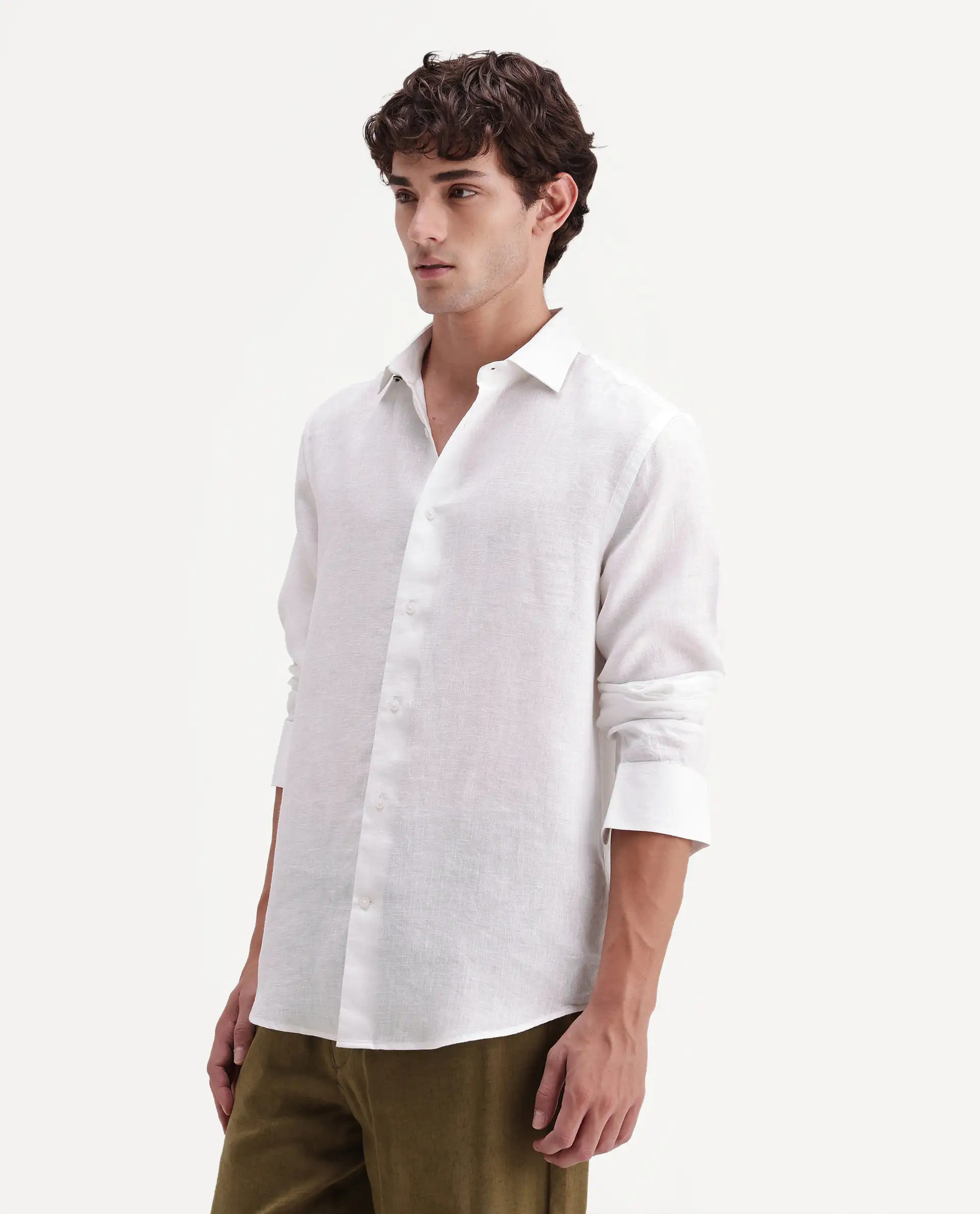 Rare Rabbit Men's Mavi-Aw26 White 100% Linen Spread Collar Regular Plain Shirt - Image 5