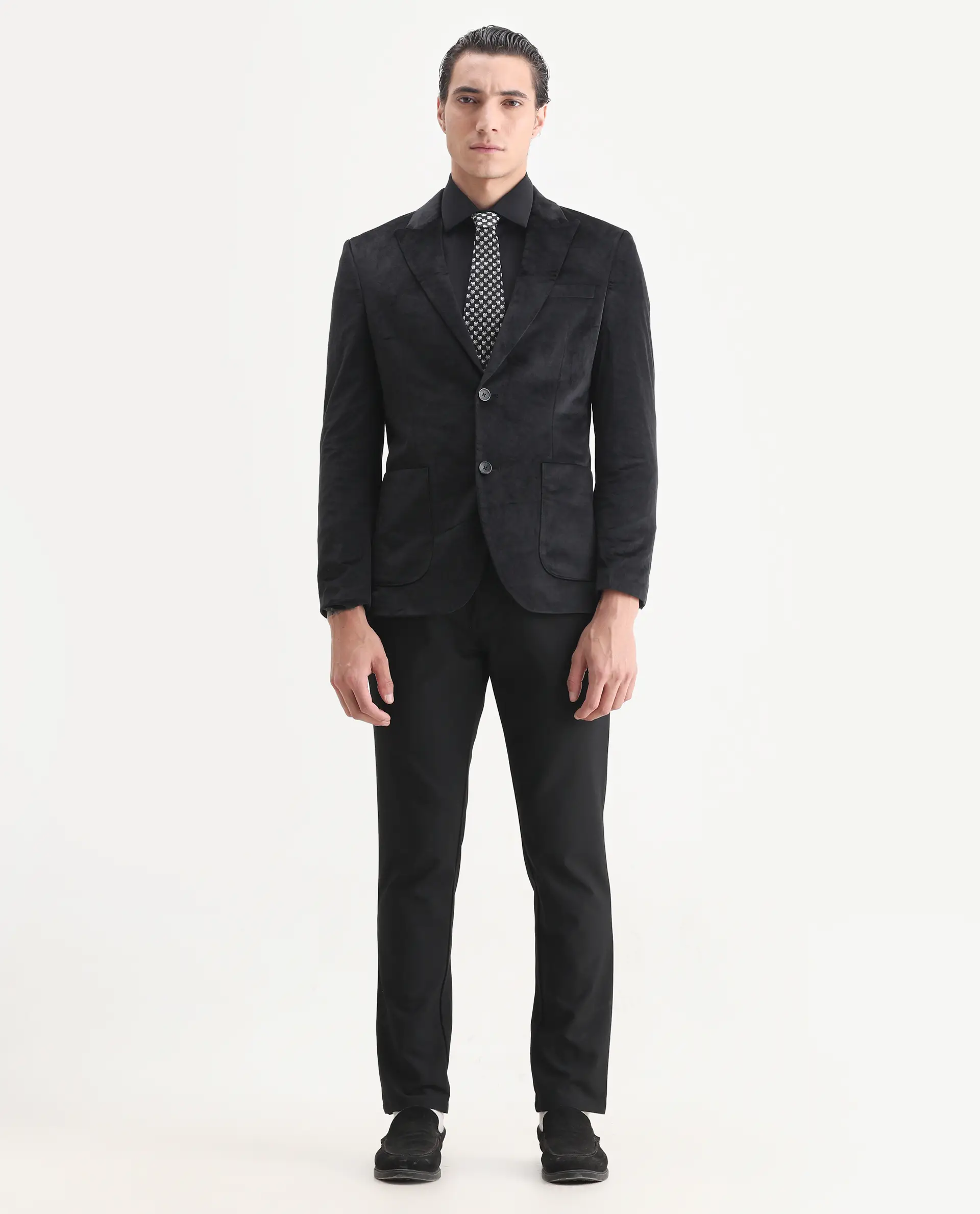 Rare Rabbit Men's Mazey Black Velvet Plain Tailored Fit Full Sleeve Lapel Neck Blazer - Image 2