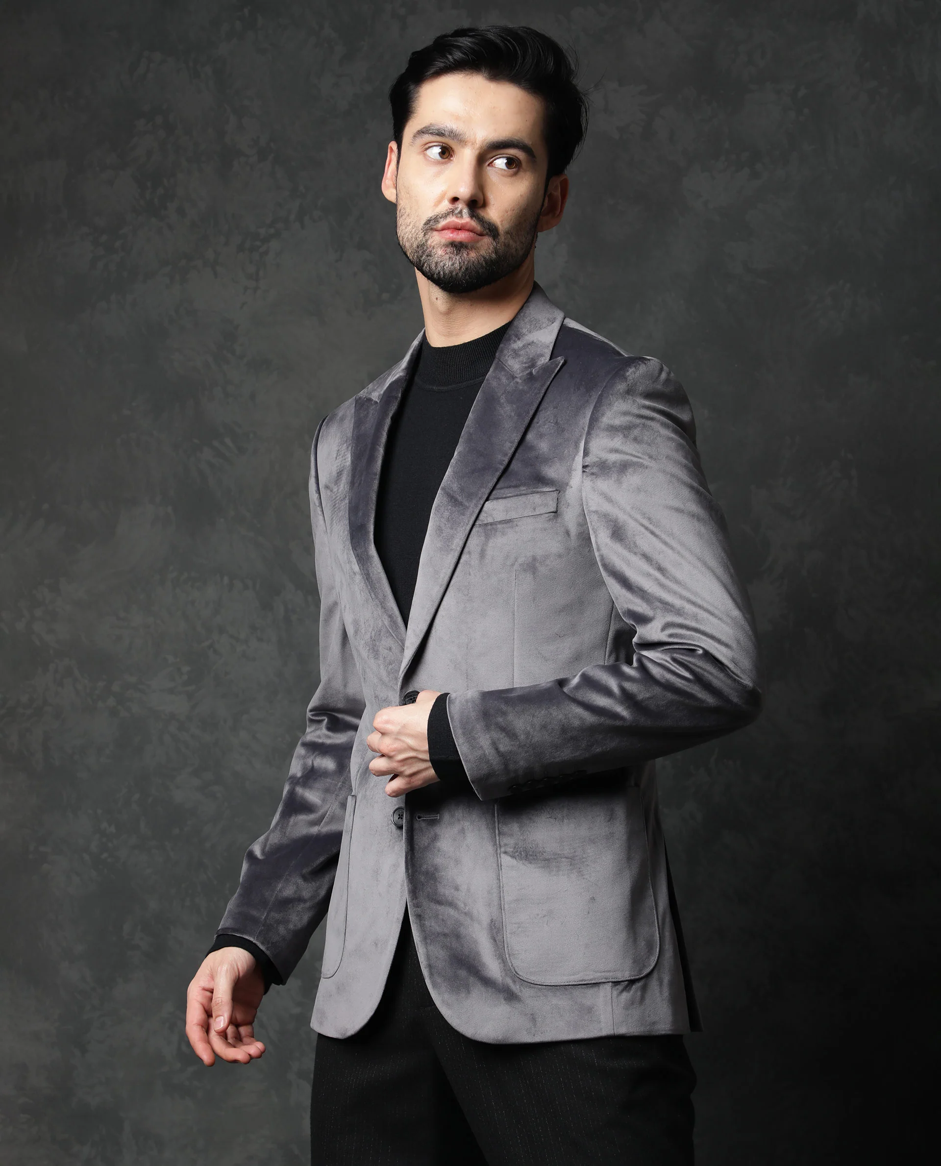 Rare Rabbit Men's Mazey Grey Plain Tailored Fit Full Sleeve Lapel Neck Blazer