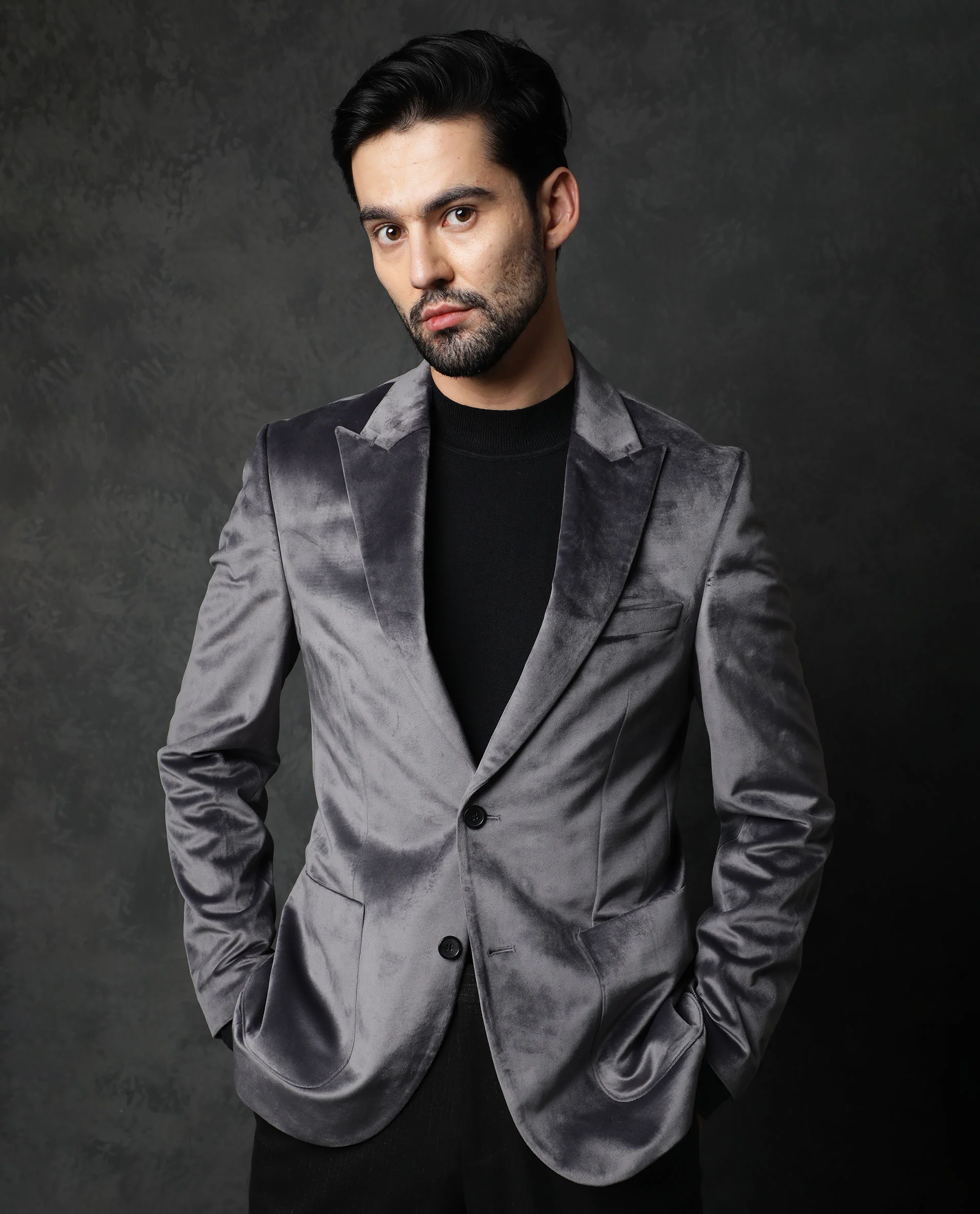 Rare Rabbit Men's Mazey Grey Plain Tailored Fit Full Sleeve Lapel Neck Blazer - Image 4