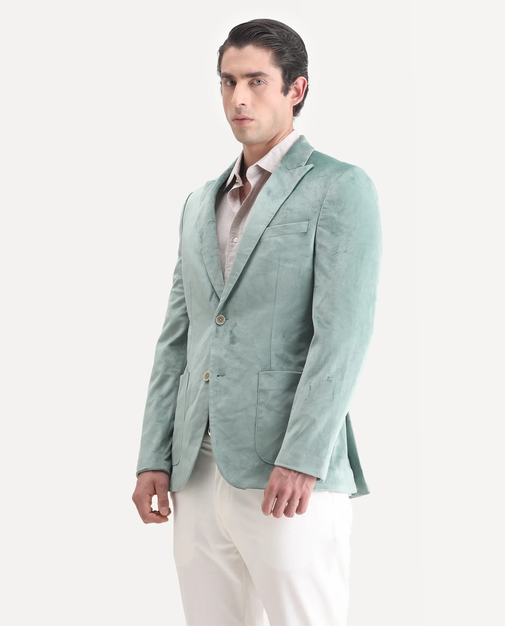 Rare Rabbit Men's Mazey Green Velvet Plain Tailored Fit Full Sleeve Lapel Neck Blazer - Image 4