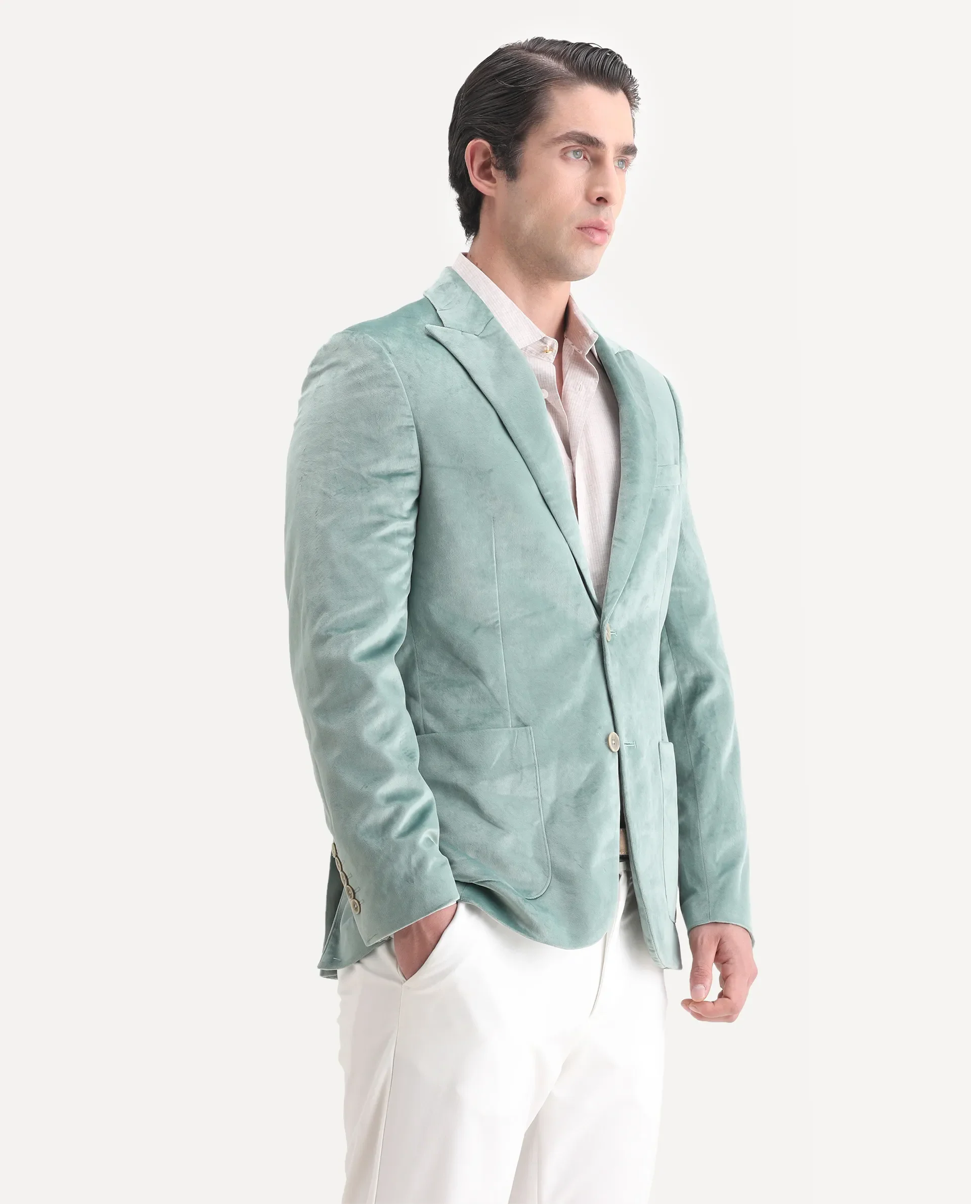 Rare Rabbit Men's Mazey Green Velvet Plain Tailored Fit Full Sleeve Lapel Neck Blazer - Image 5