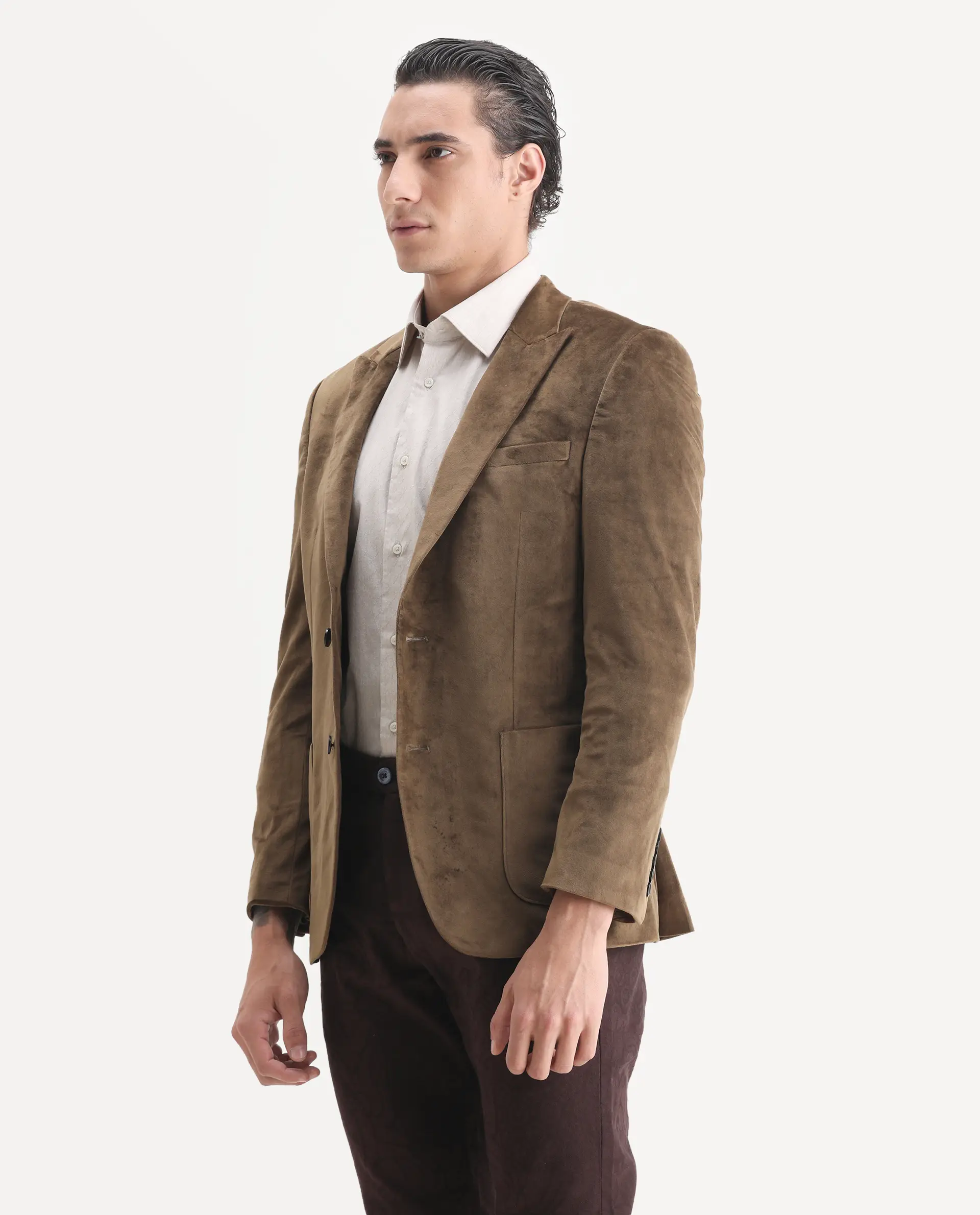 Rare Rabbit Men's Mazey Olive Plain Tailored Fit Full Sleeve Lapel Neck Blazer - Image 4