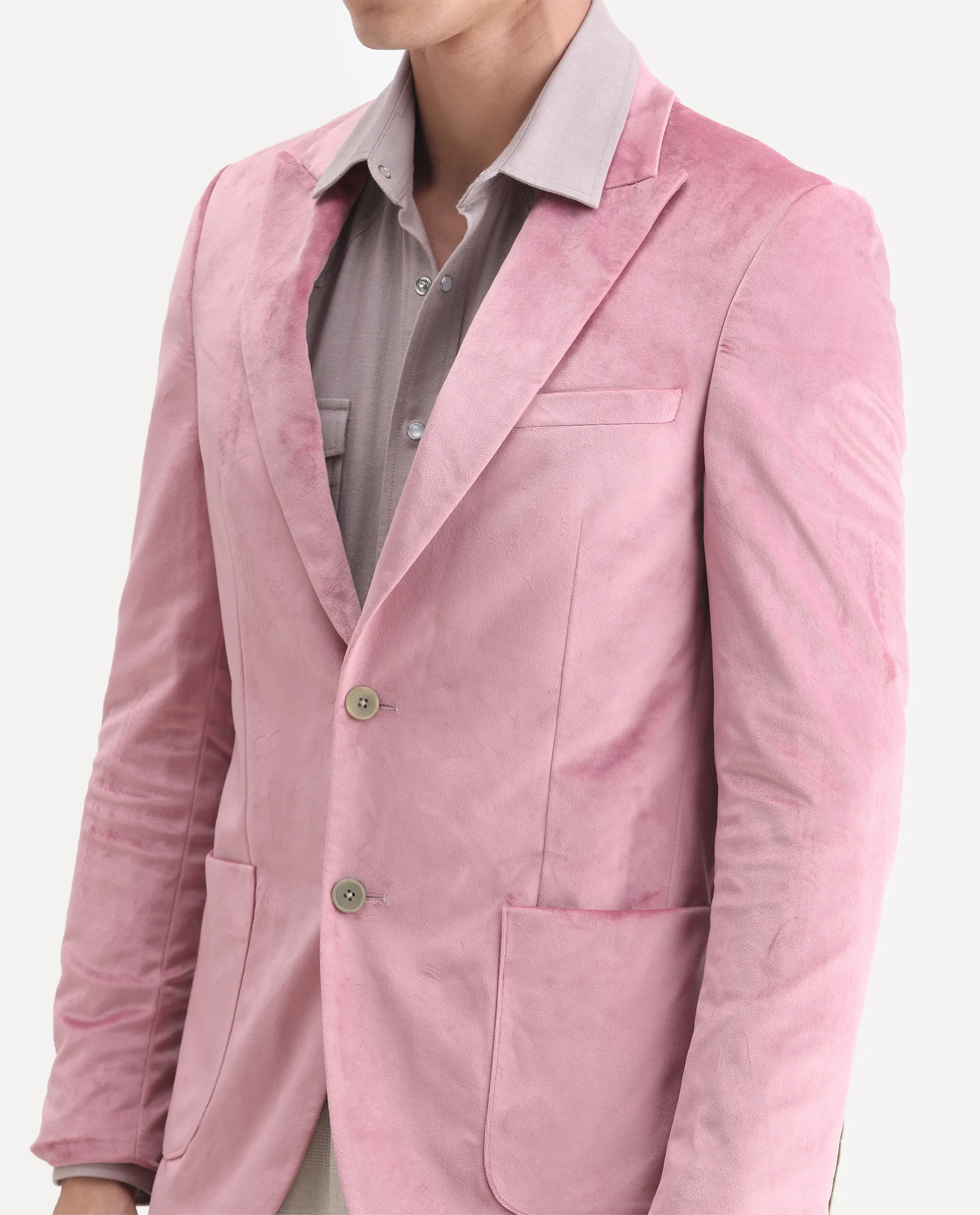 Rare Rabbit Men's Mazey Pink Velvet Plain Tailored Fit Full Sleeve Lapel Neck Blazer - Image 3